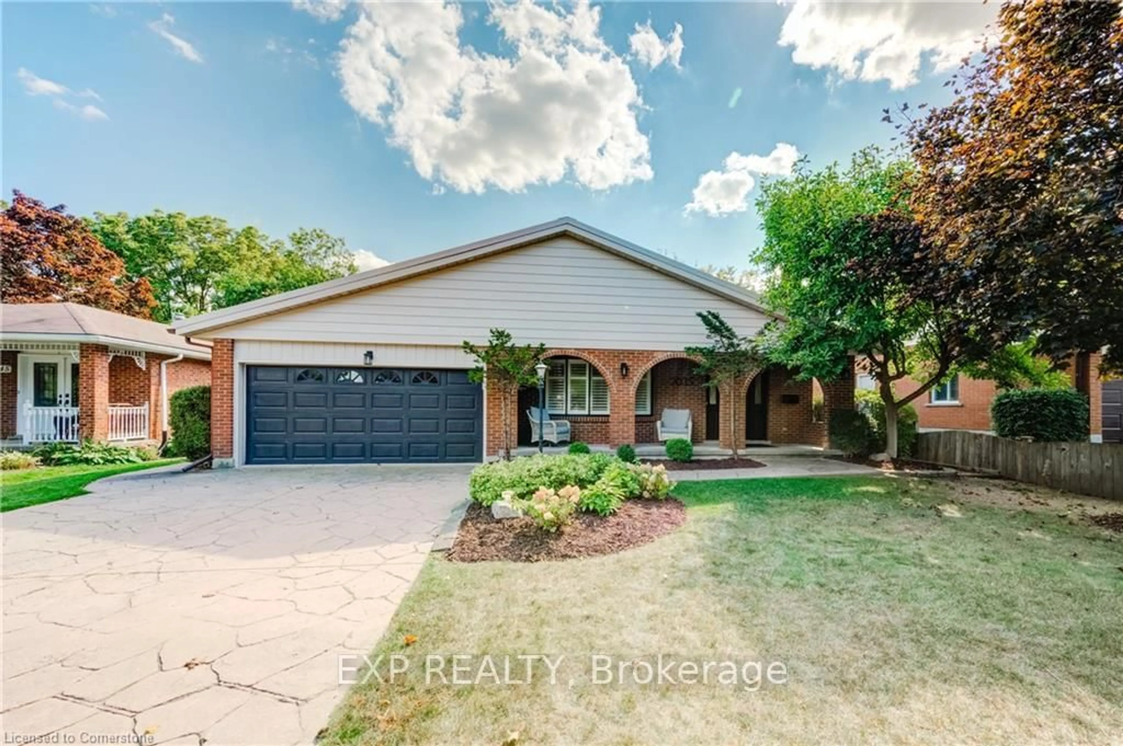 Home with brick exterior material, street for 2035 Old Mill Rd, Kitchener Ontario N2P 1E4