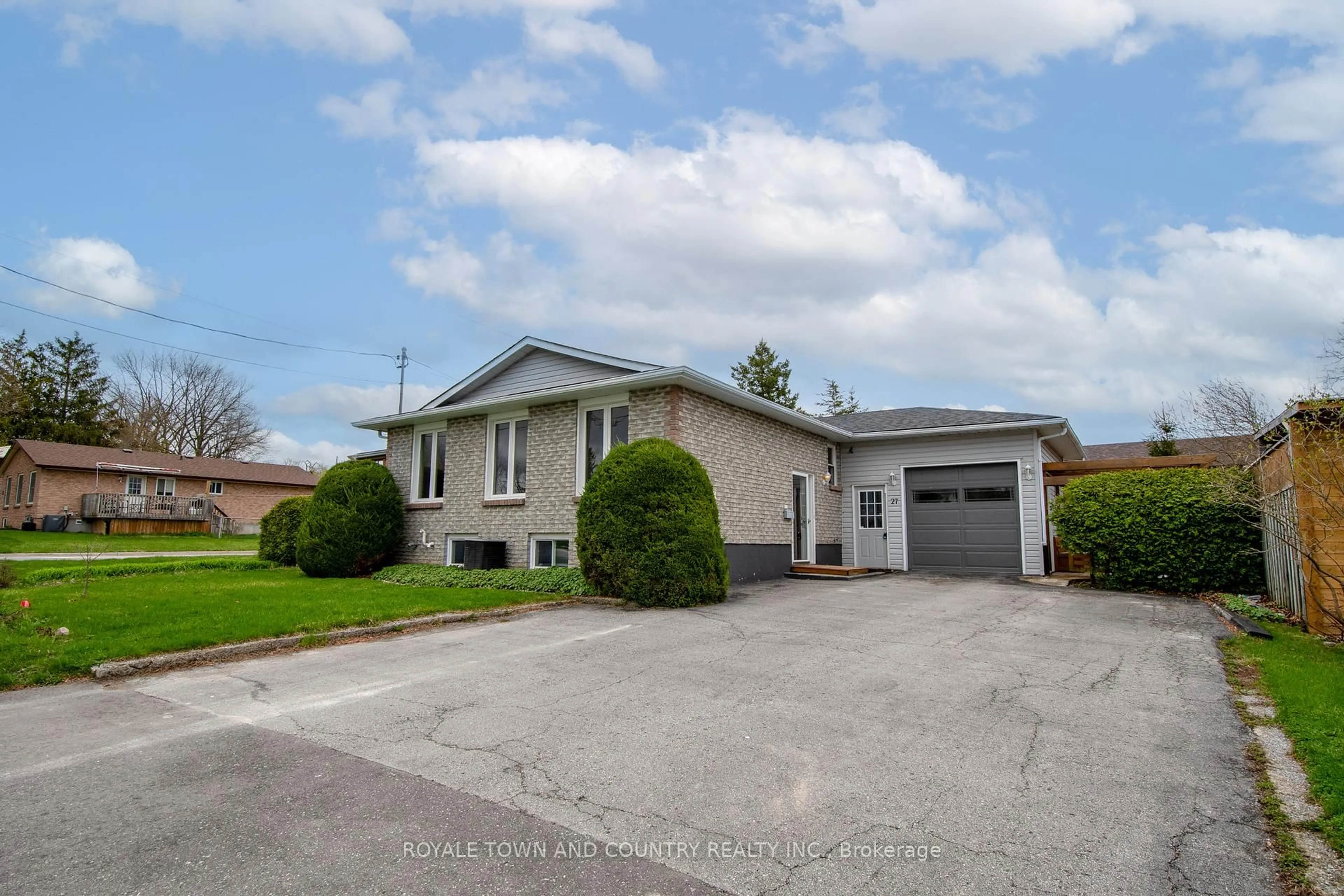 Unknown for 27 Hillside Dr, Kawartha Lakes Ontario K9V 1A3