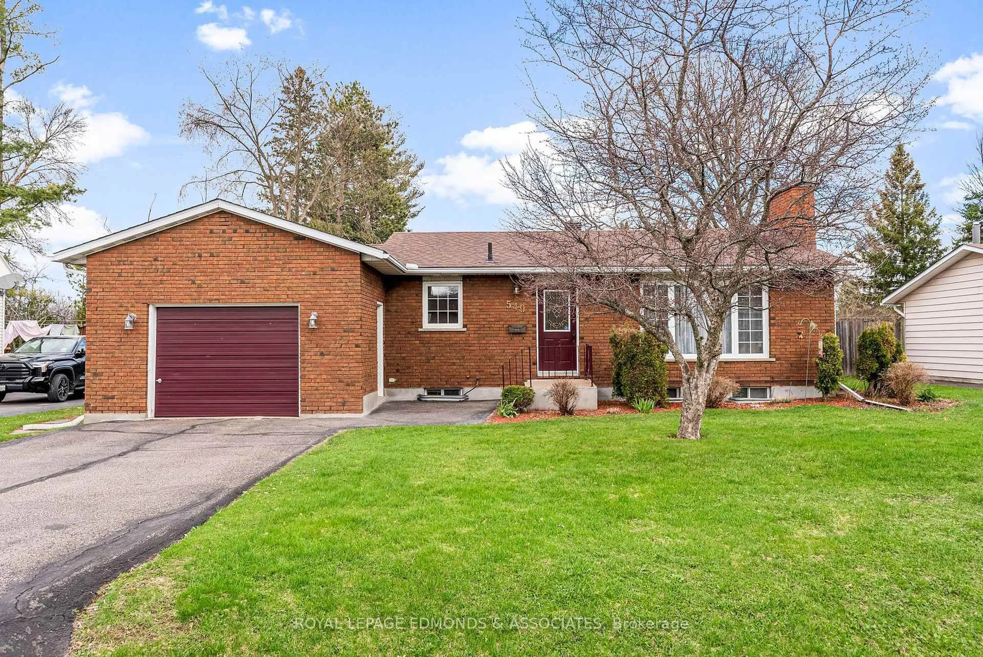 Home with brick exterior material, street for 549 Elizabeth St, Pembroke Ontario K8A 1W7