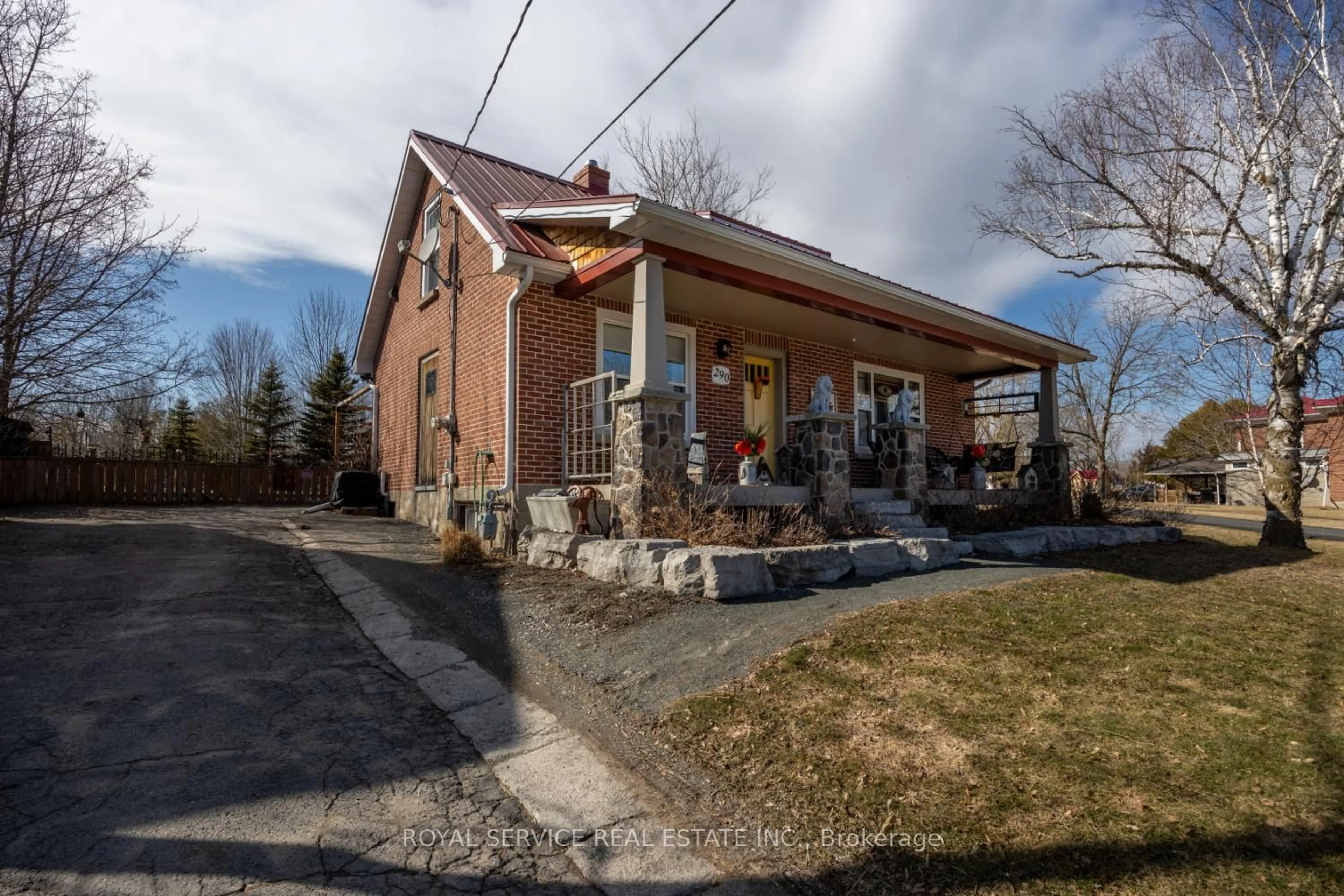 Home with brick exterior material, street for 290 Grand Rd, Trent Hills Ontario K0L 1L0