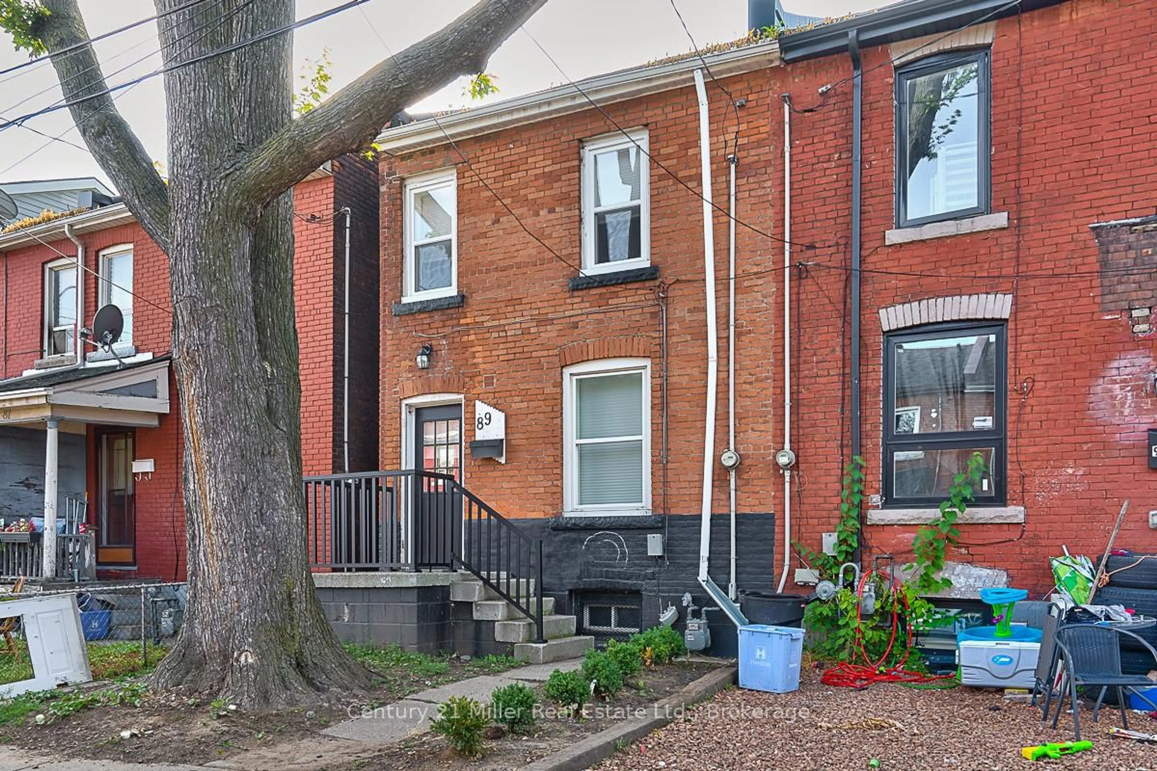 Home with brick exterior material, street for 89 Cheever St, Hamilton Ontario L8L 5R8