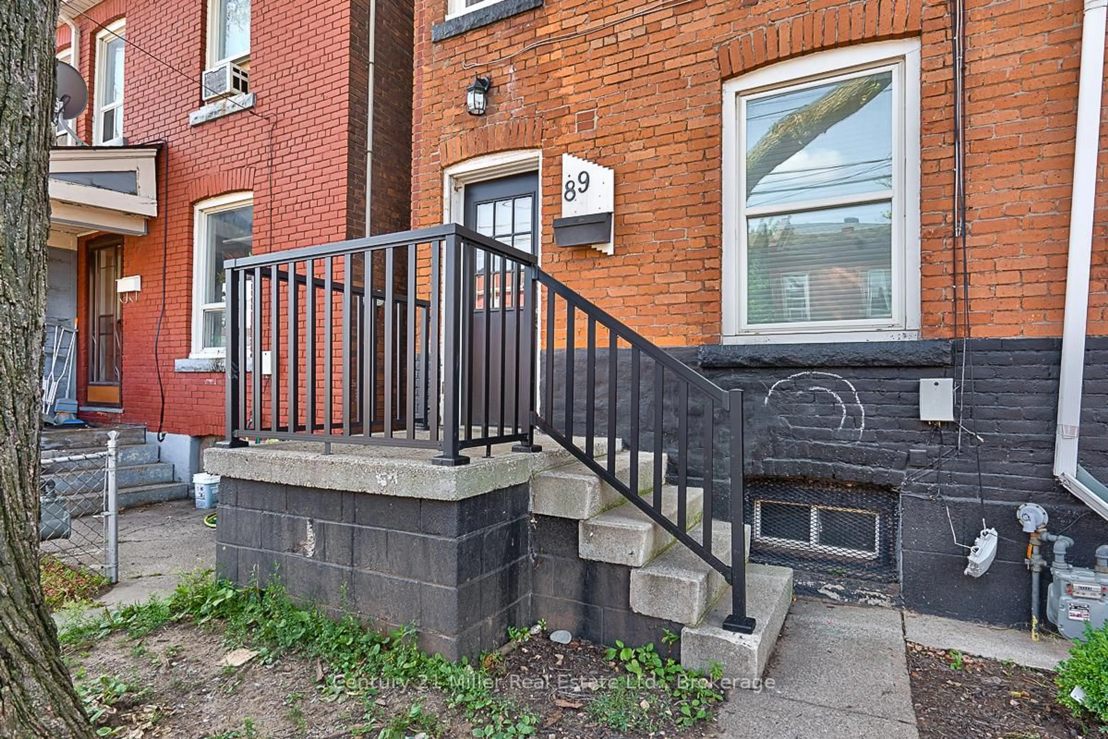 Unknown for 89 Cheever St, Hamilton Ontario L8L 5R8