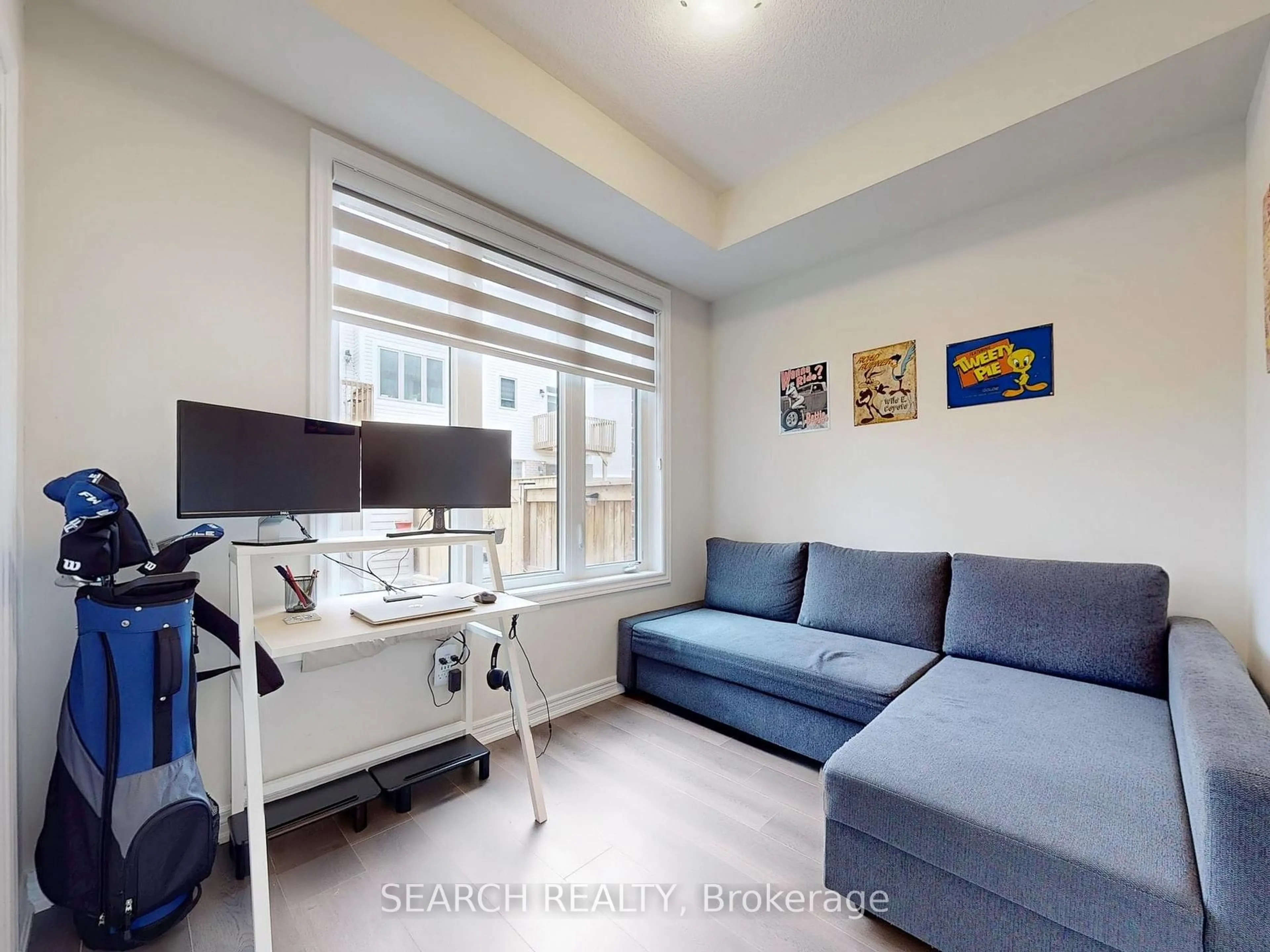 A pic of a room for 10 Snowberry Lane, Hamilton Ontario L8K 0A4