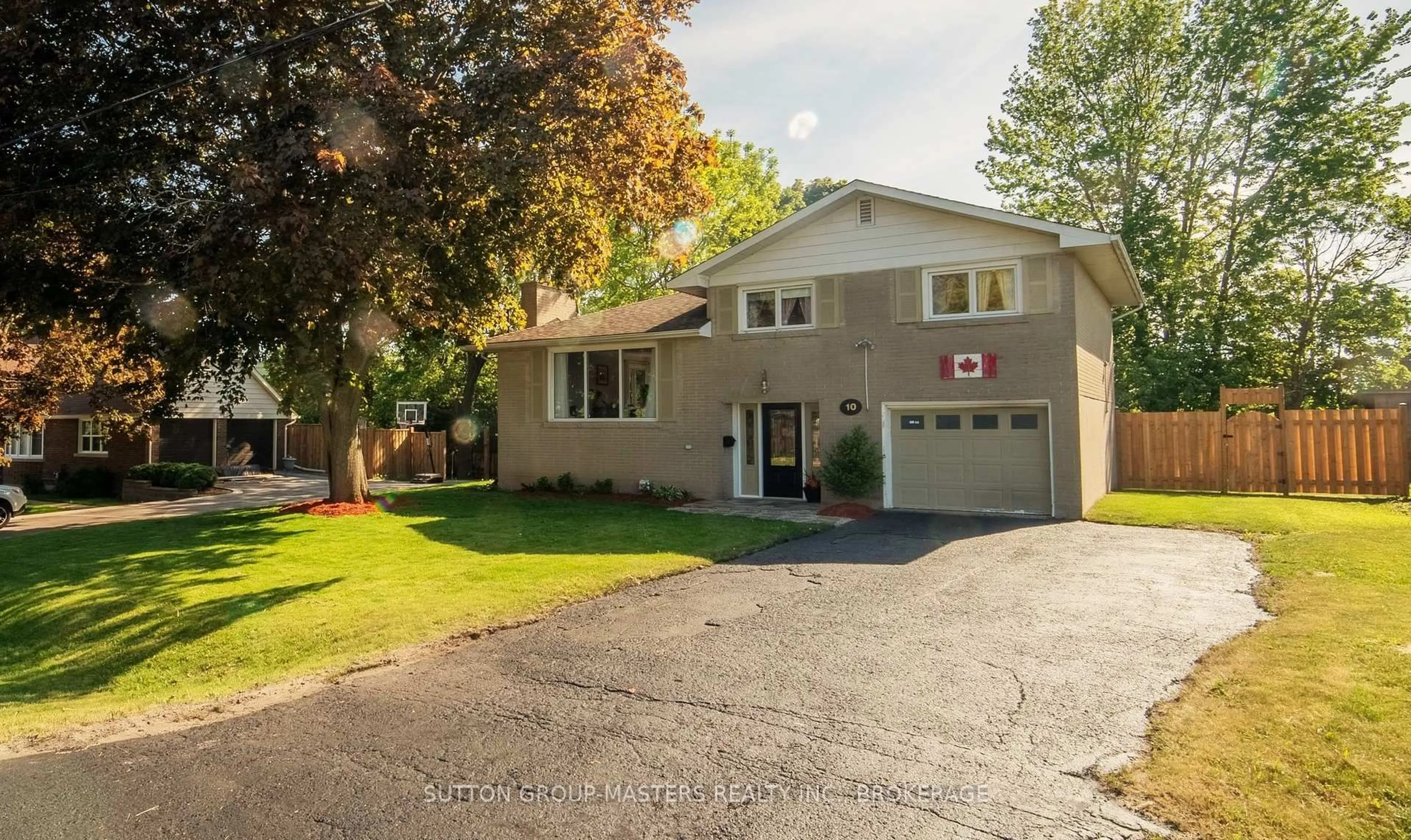 Home with vinyl exterior material, street for 10 Westfield Dr, Loyalist Ontario K7N 1M9