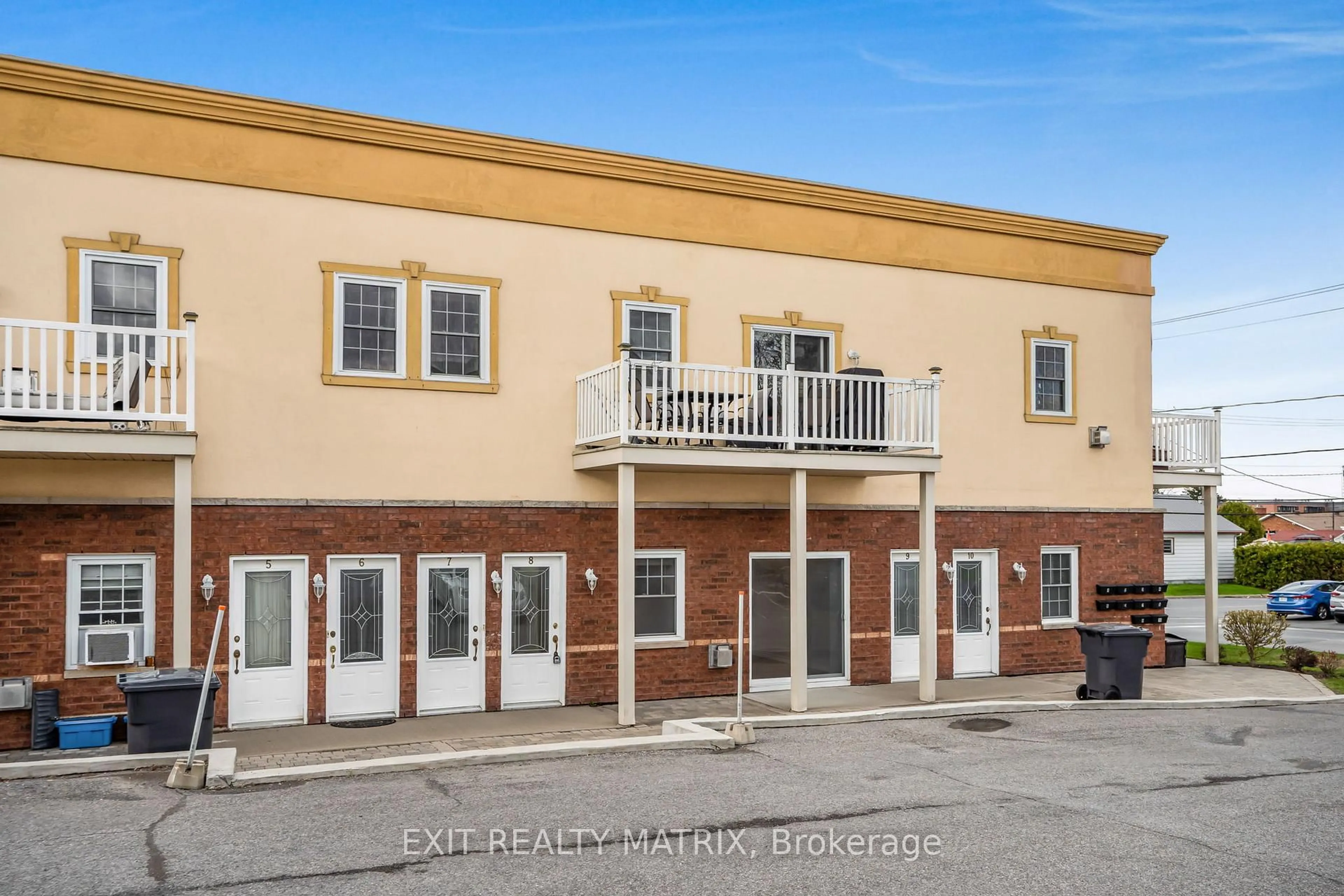Unknown for 926 Lansdowne St #8, Hawkesbury Ontario K6A 1H4