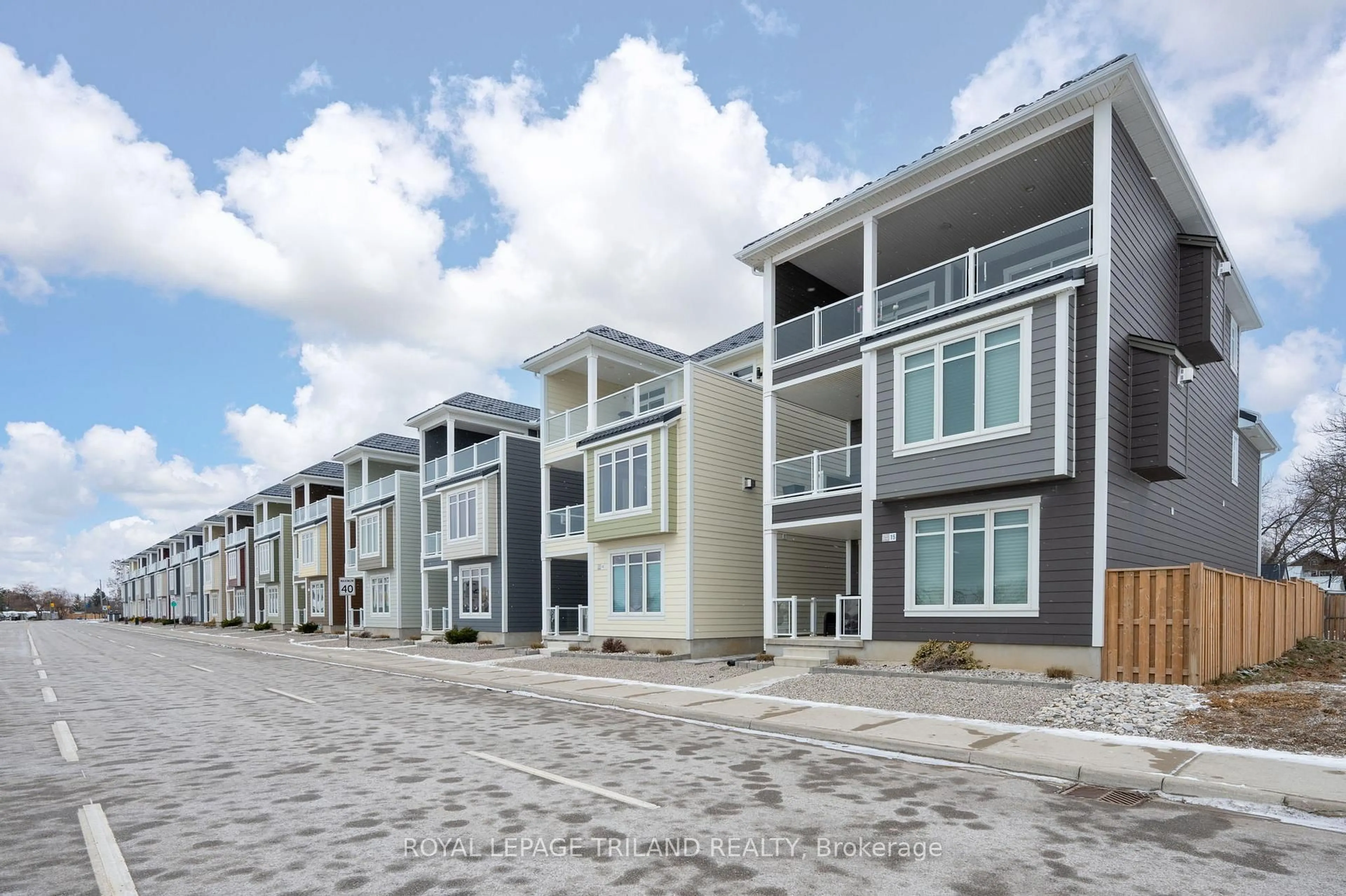Unknown for 355 Edith Cavell Blvd #15, Central Elgin Ontario N5L 0A3