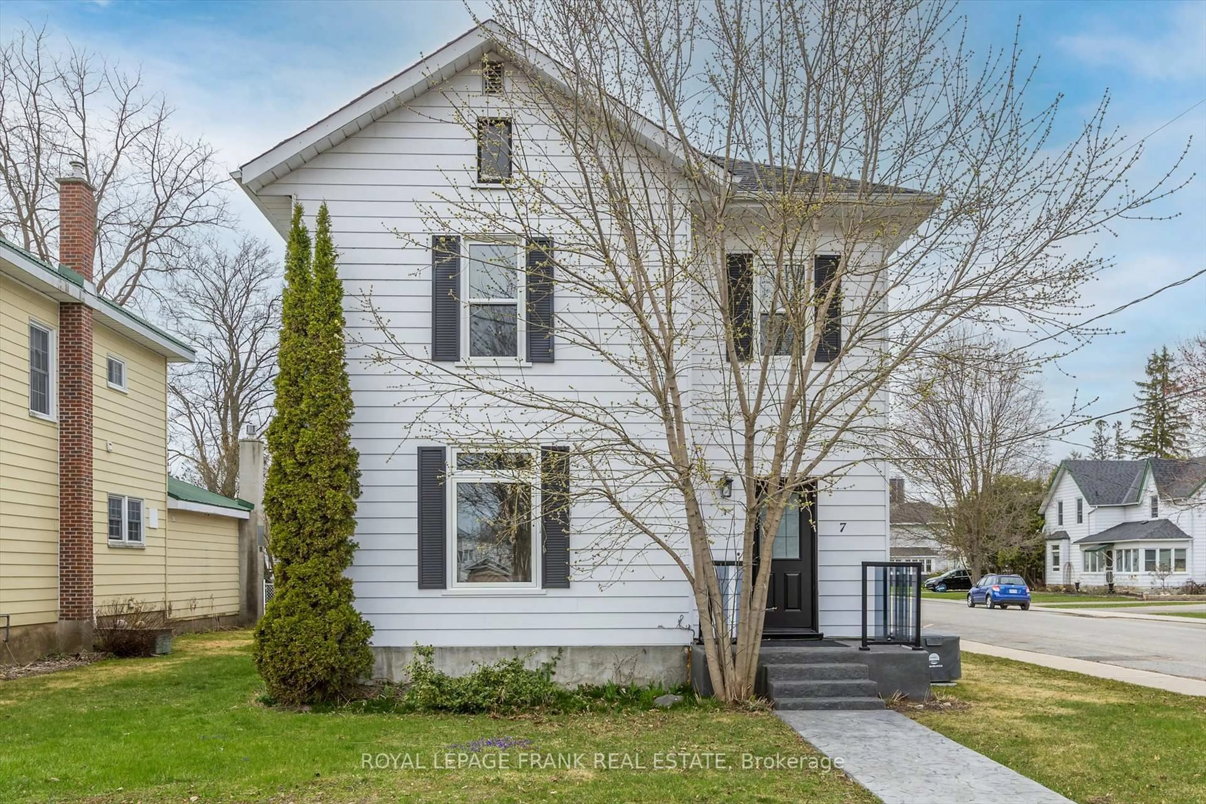 Unknown for 7 Union St, Havelock-Belmont-Methuen Ontario K0L 1Z0