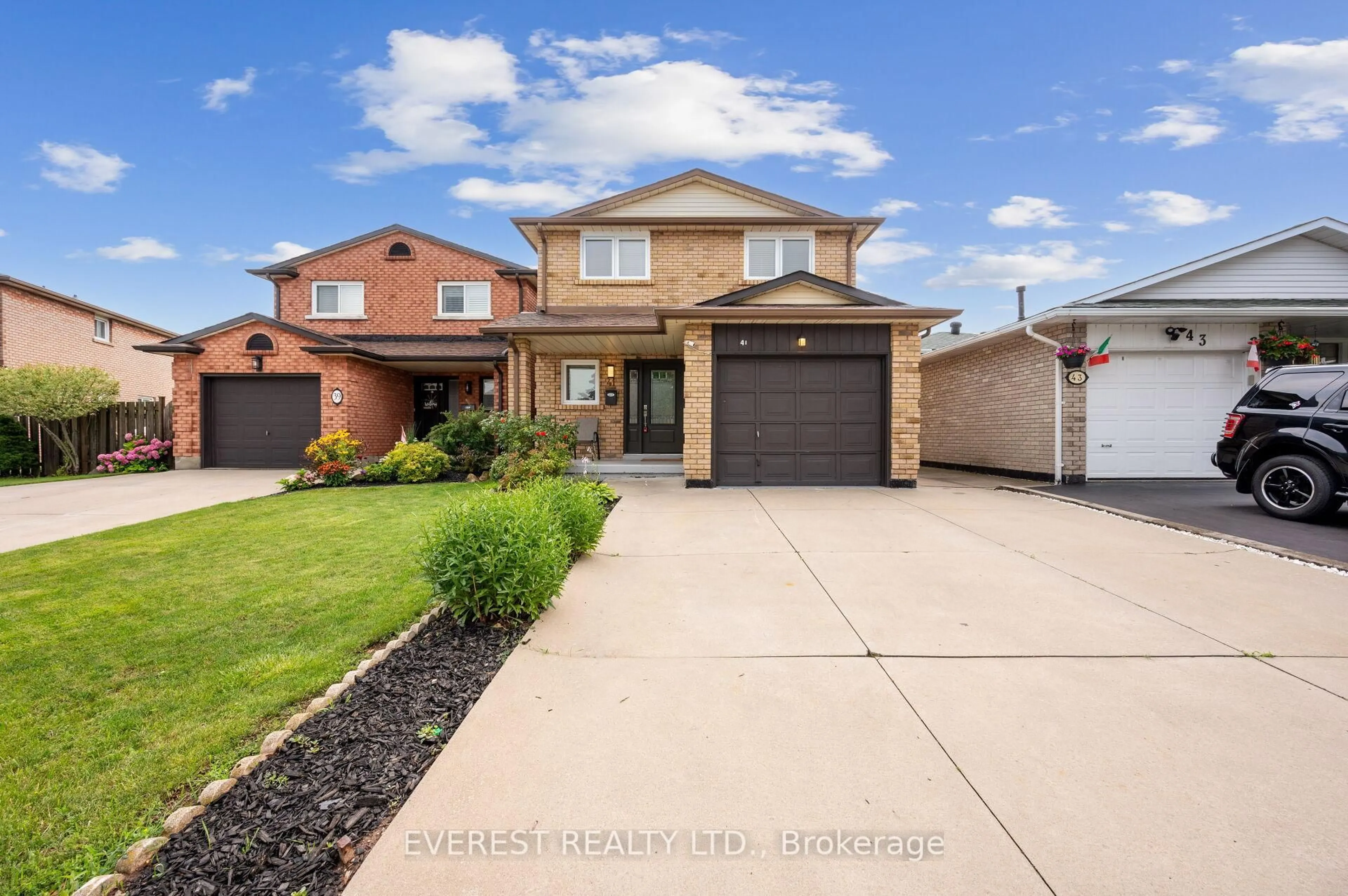 Home with brick exterior material, street for 41 JUNIPER Dr, Hamilton Ontario L8E 4C7