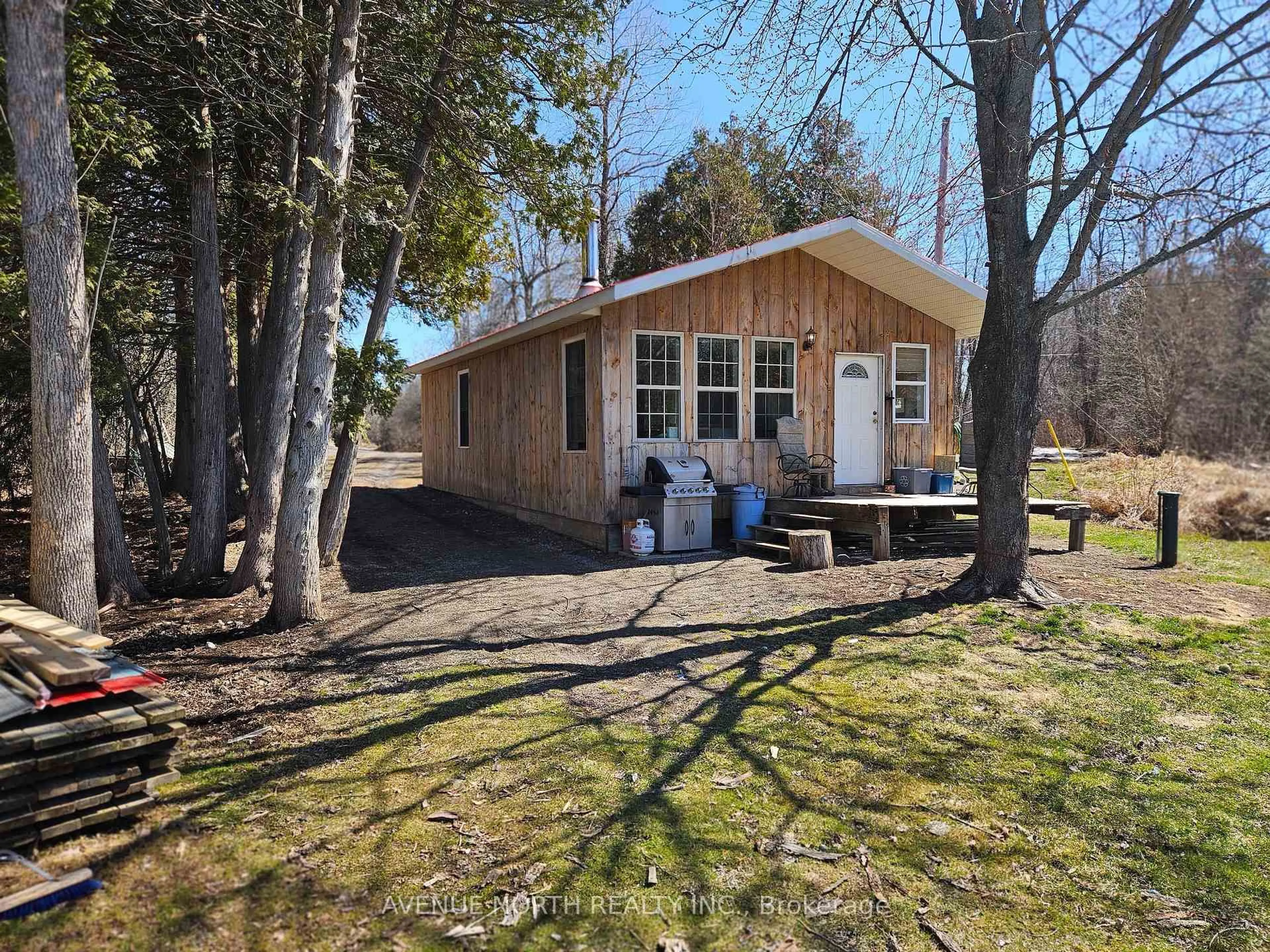 Shed for 993 Corktown Rd, Merrickville-Wolford Ontario K0G 1N0