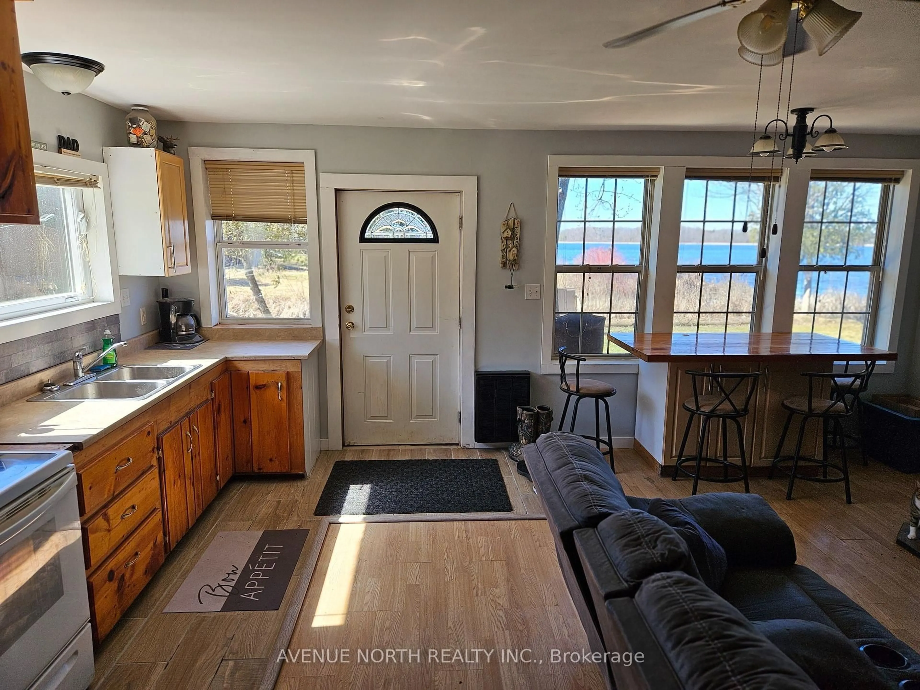 Open concept kitchen, unknown for 993 Corktown Rd, Merrickville-Wolford Ontario K0G 1N0