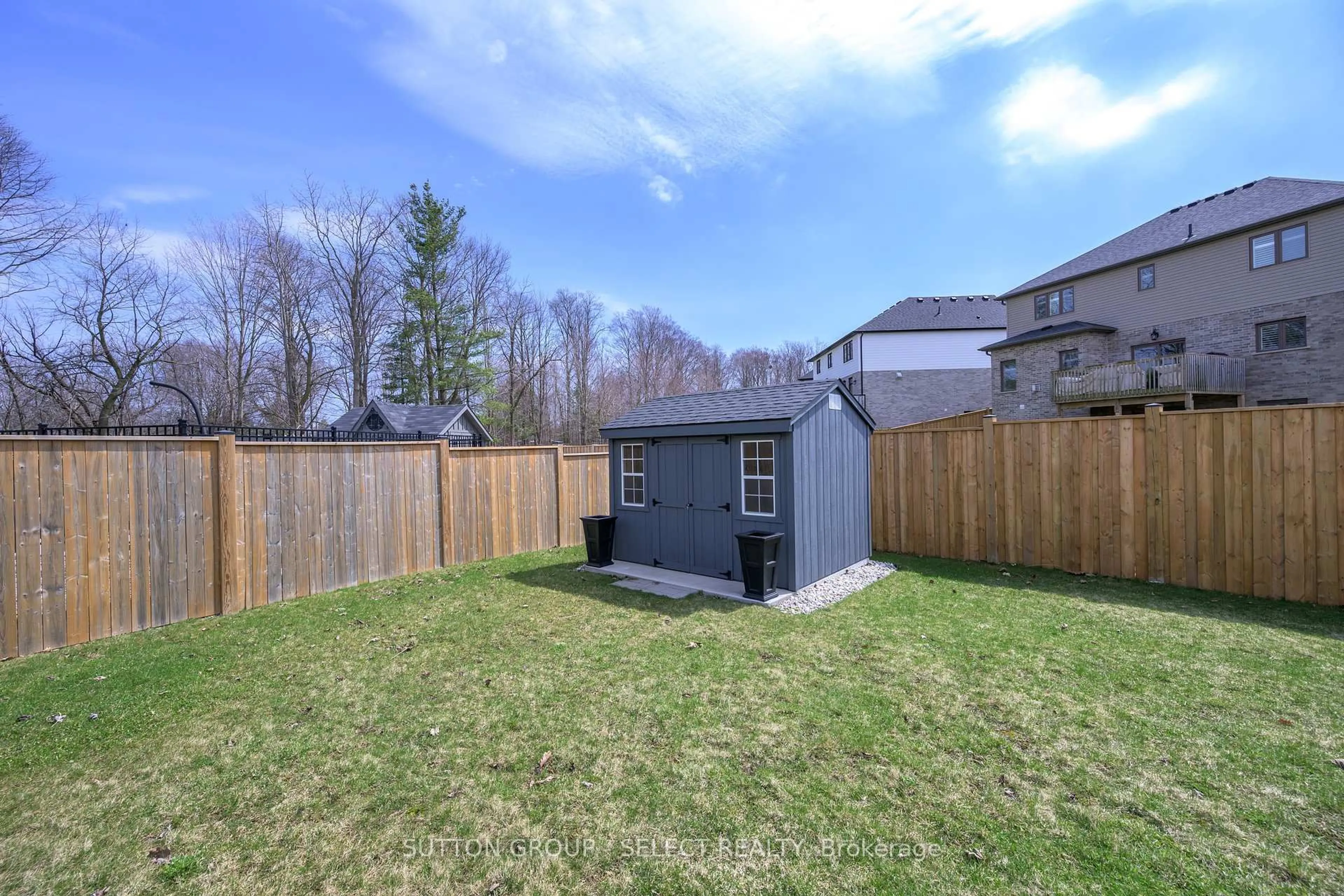 Shed for 39 Violet Crt, Middlesex Centre Ontario N0M 2A0