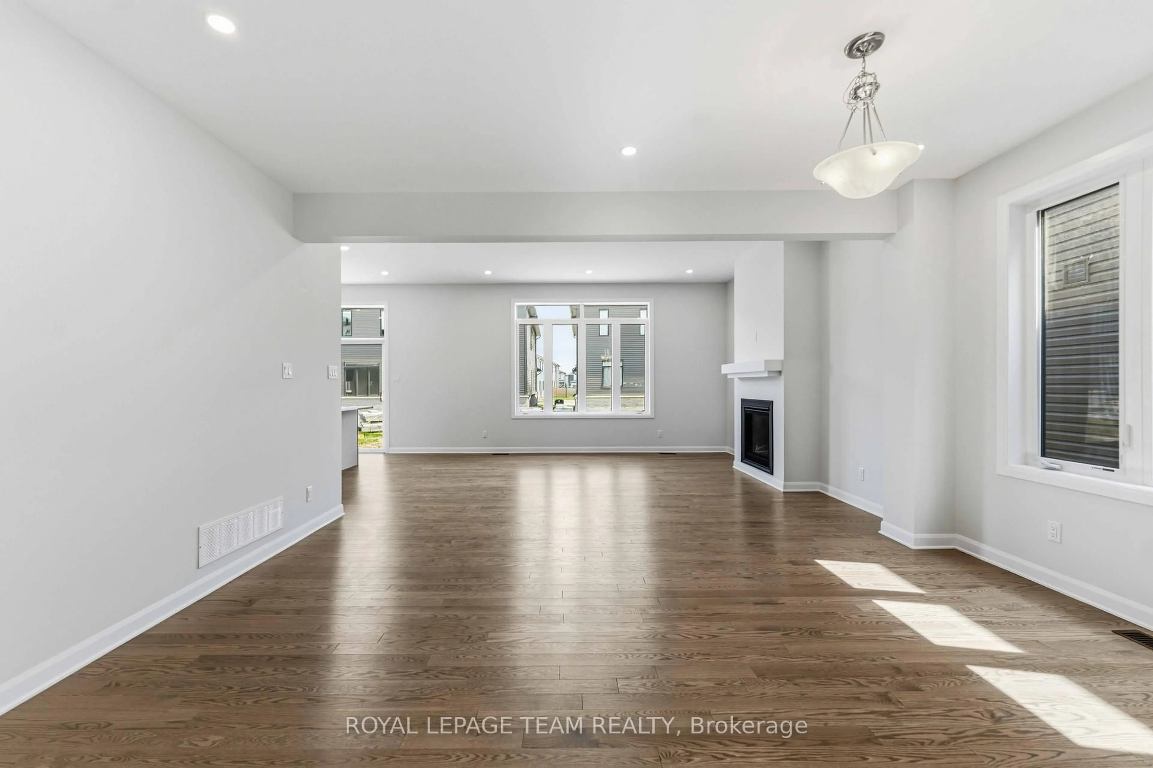 Unknown for 2026 Wanderer Ave, Manotick Ontario K4M 0Z2