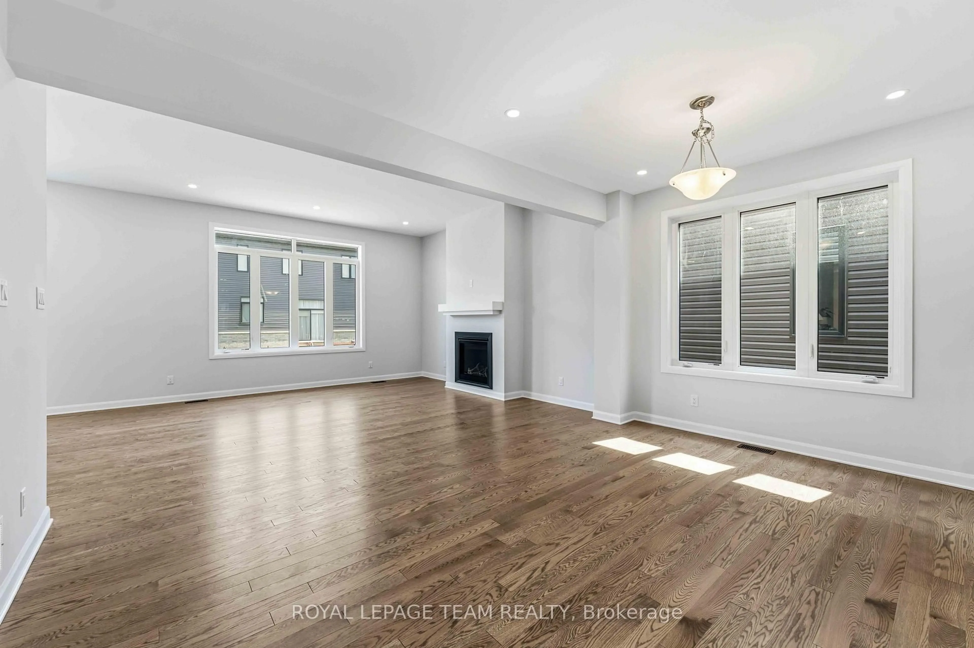 A pic of a room for 2026 Wanderer Ave, Manotick Ontario K4M 0Z2