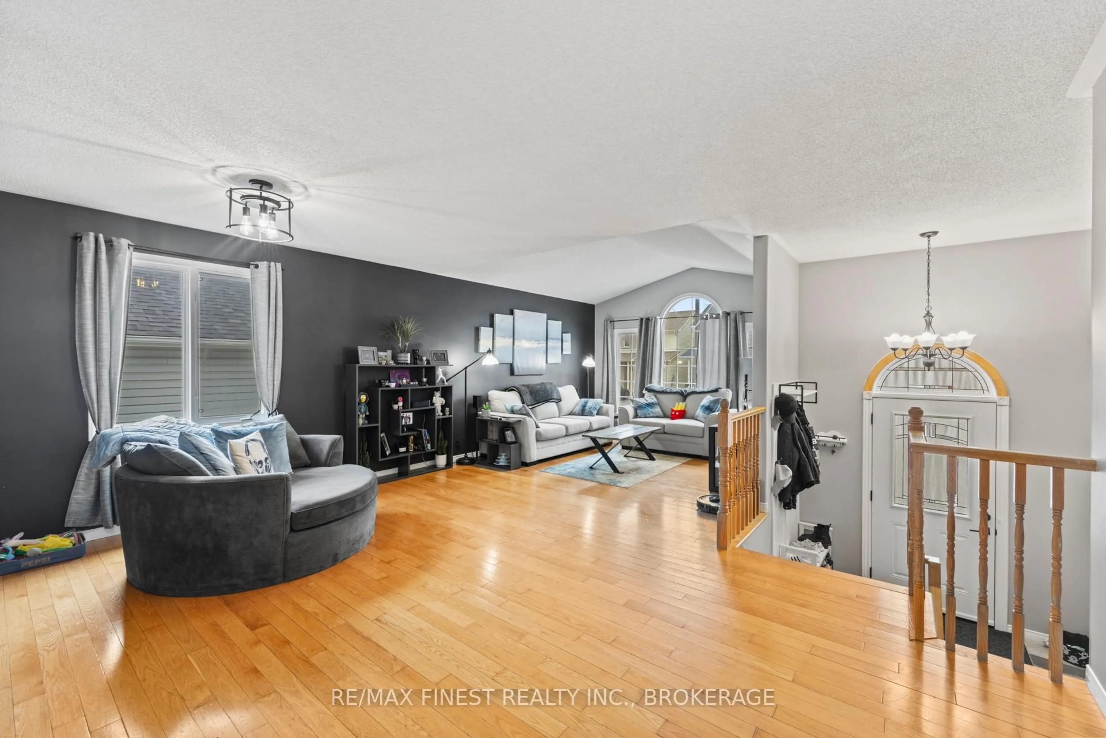 Unknown for 1001 Bluffwood Ave, Kingston Ontario K7K 7K6