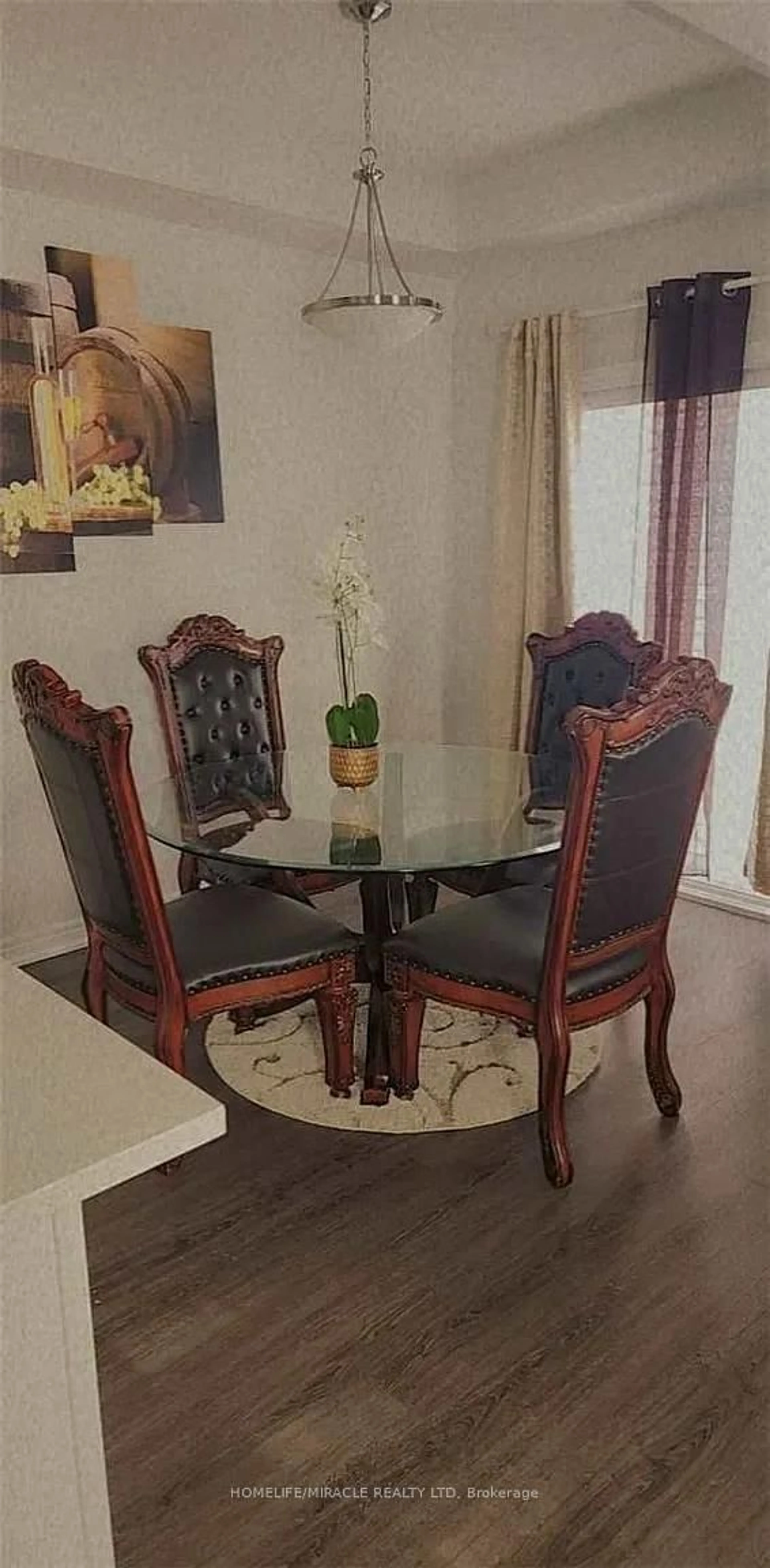 Dining room, wood/laminate floor for 36 Sunflower Pl, Welland Ontario L3B 5N8