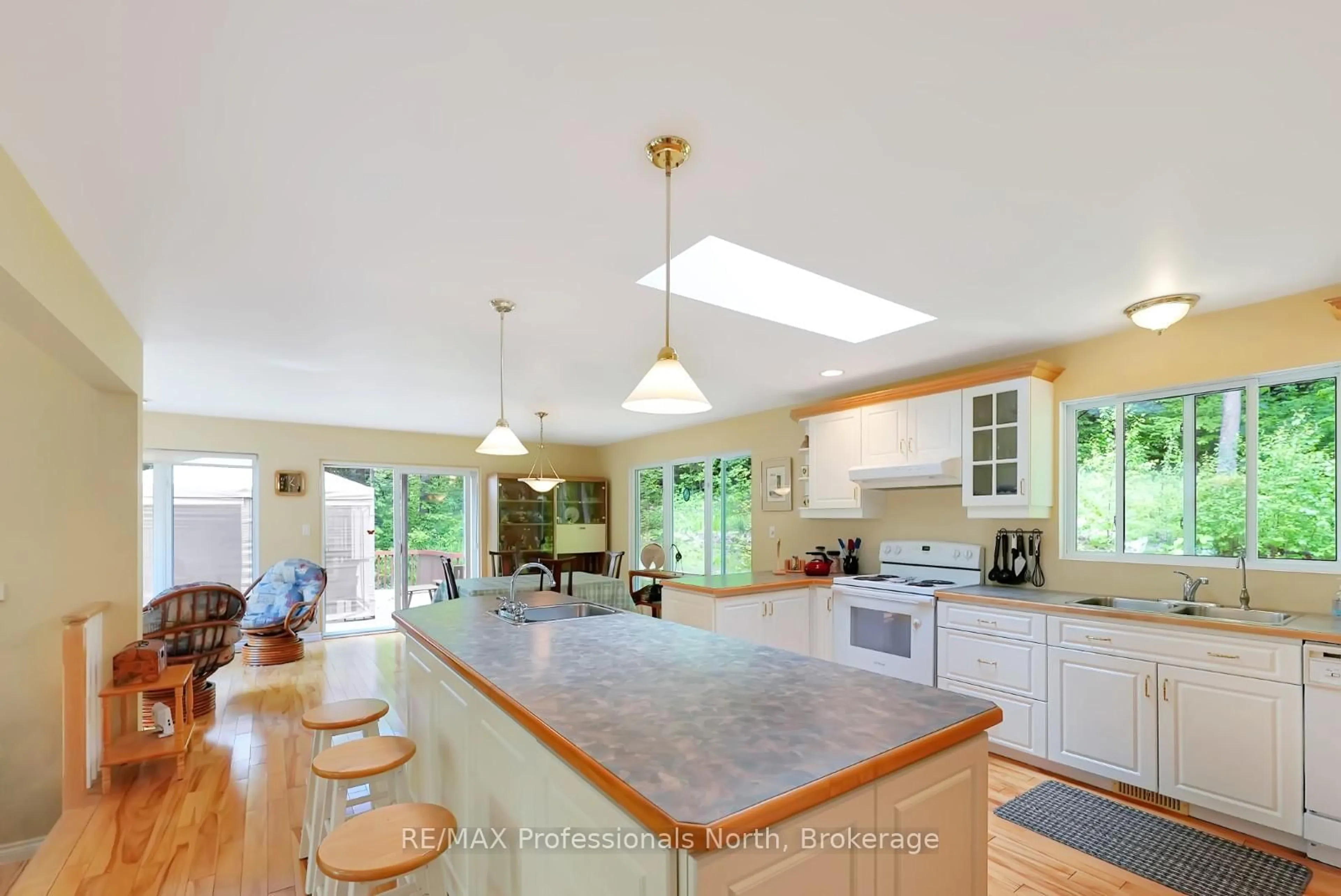 Open concept kitchen, unknown for 1930 Trappers Tr, Dysart et al Ontario K0M 1S0