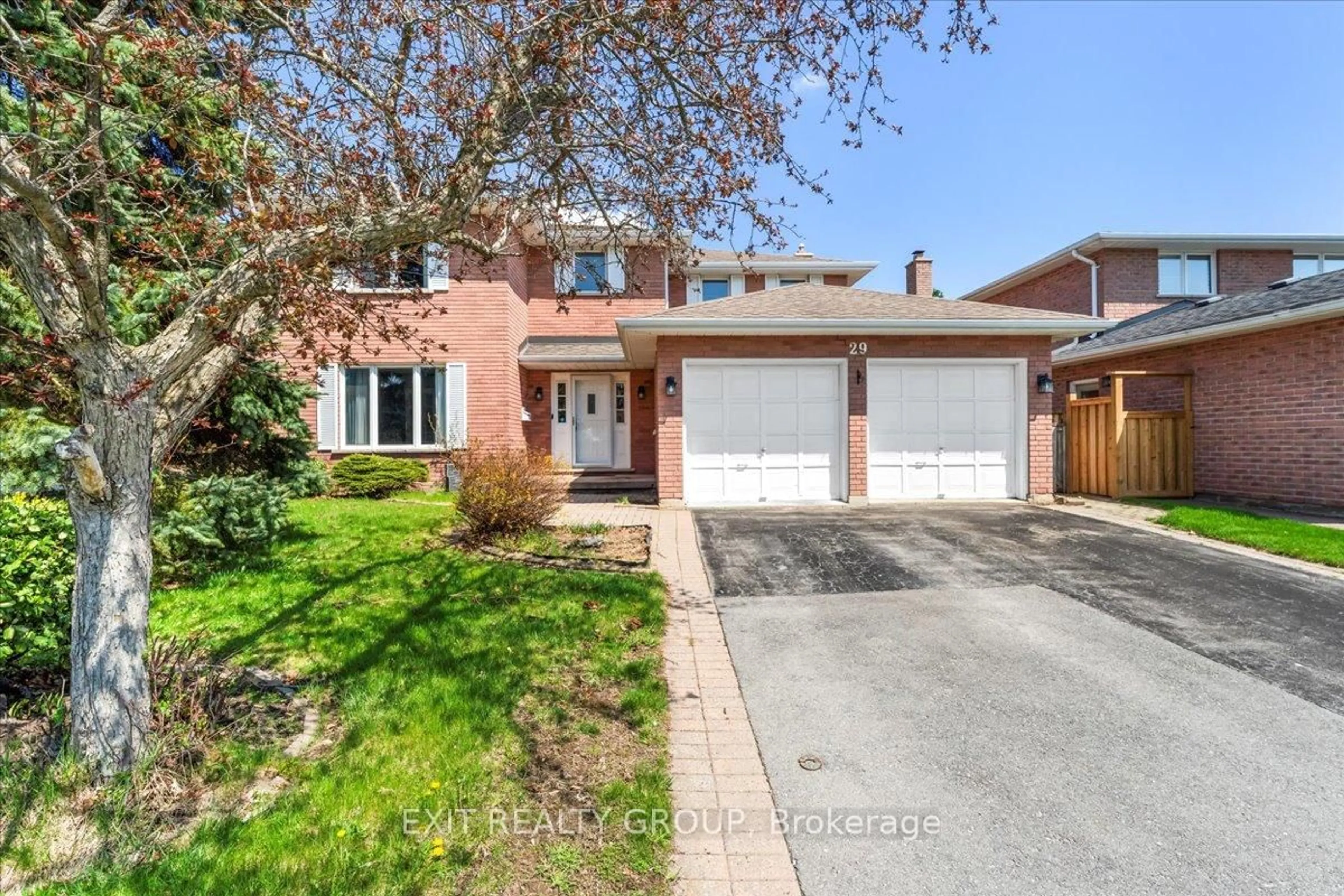 Home with brick exterior material, street for 29 Northumberland Blvd, Quinte West Ontario K8V 6L6