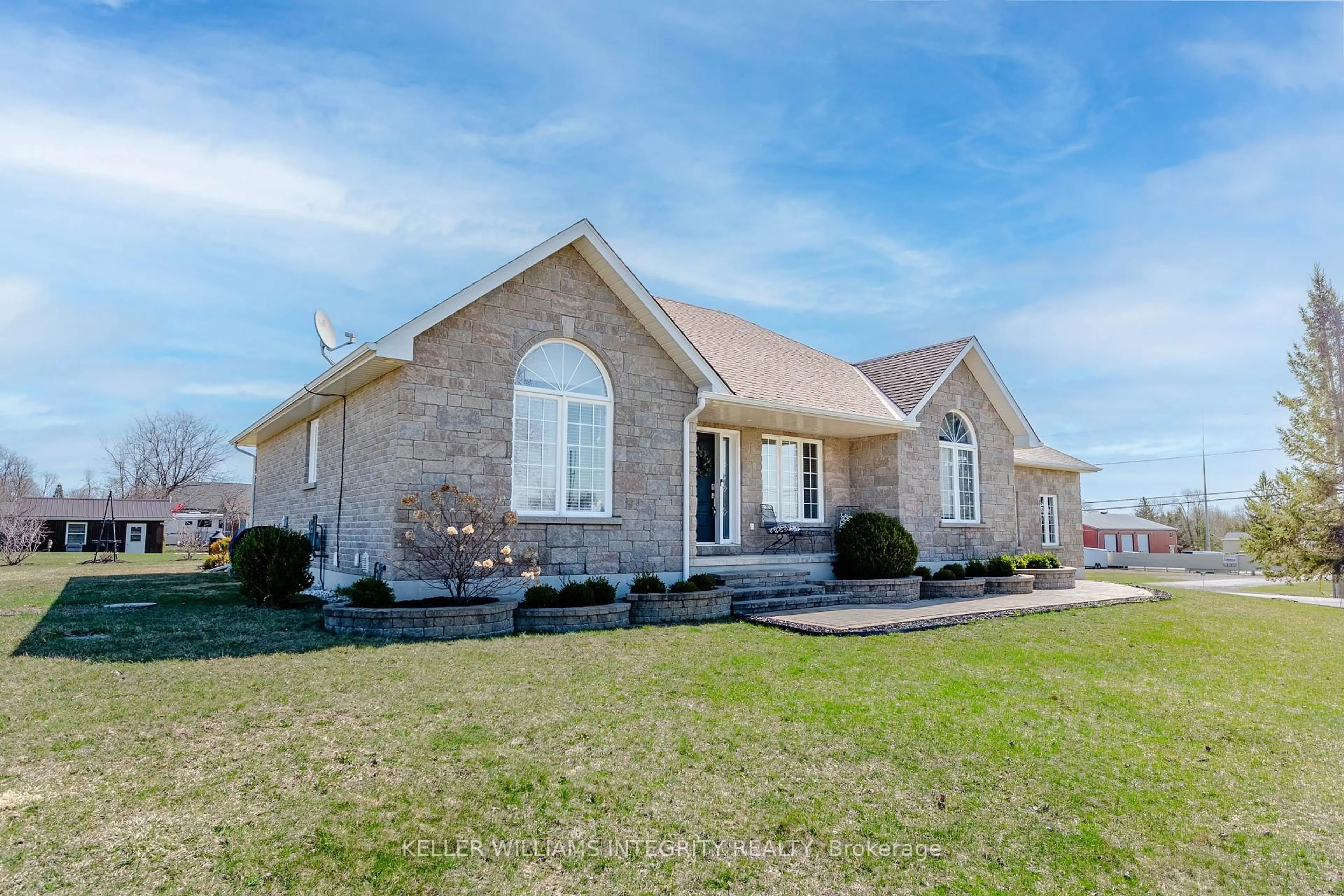 Home with brick exterior material, unknown for 15885 Manning Rd, South Stormont Ontario K0C 1M0