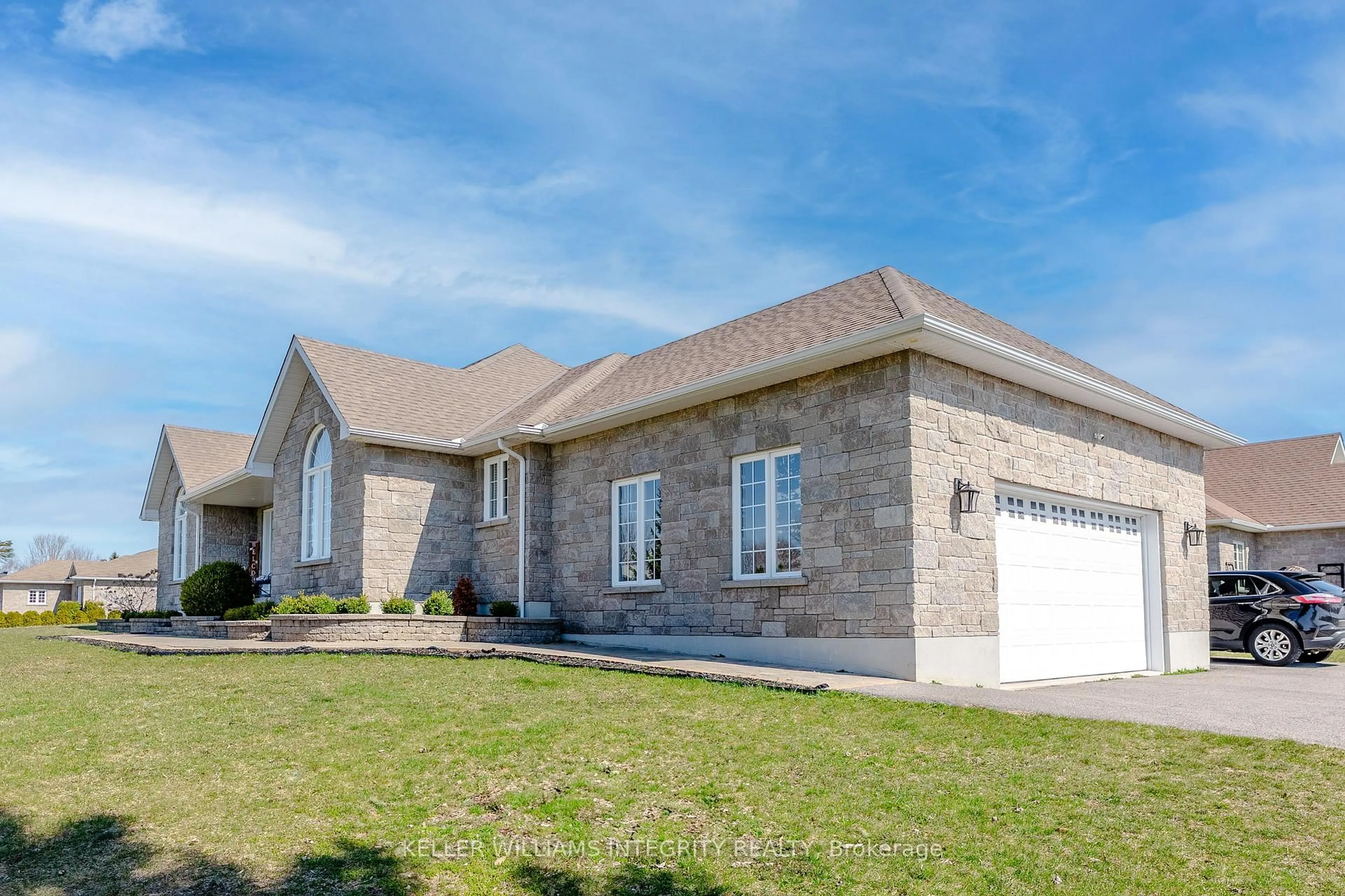 Home with brick exterior material, building for 15885 Manning Rd, South Stormont Ontario K0C 1M0