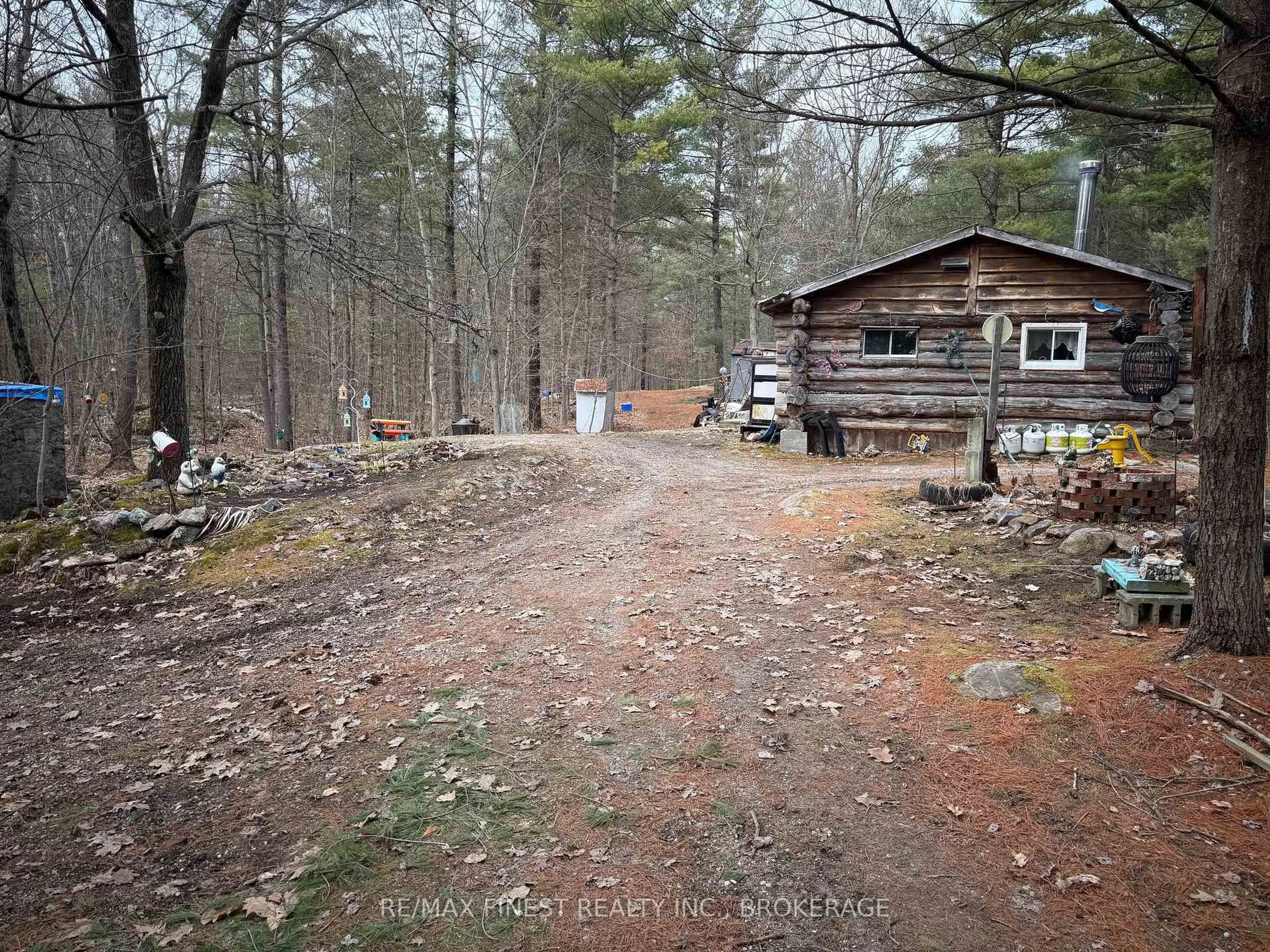 Unknown for 2066 Echo Lake Rd, Godfrey Ontario K0H 1T0