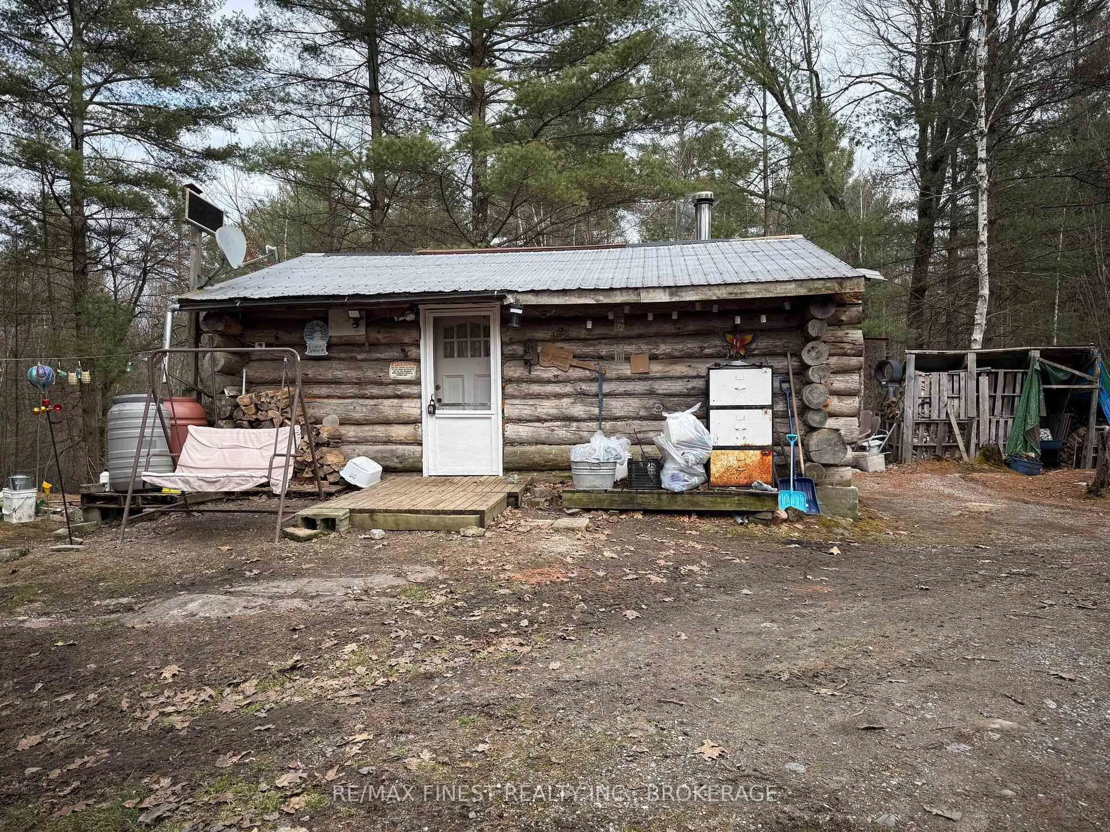 Shed for 2066 Echo Lake Rd, Godfrey Ontario K0H 1T0