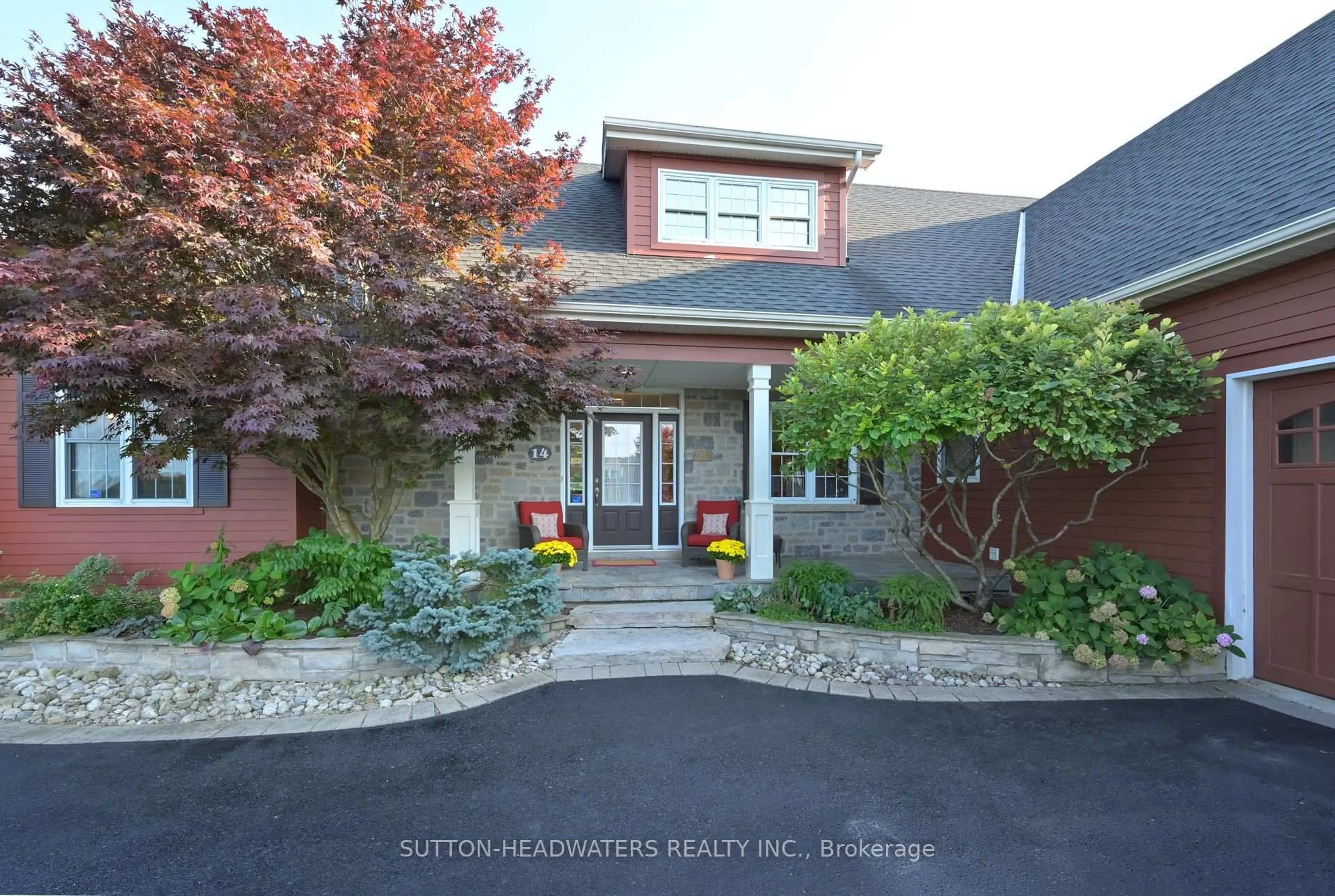 Unknown for 14 Blue Heron Dr, Mono Ontario L9W 5K6