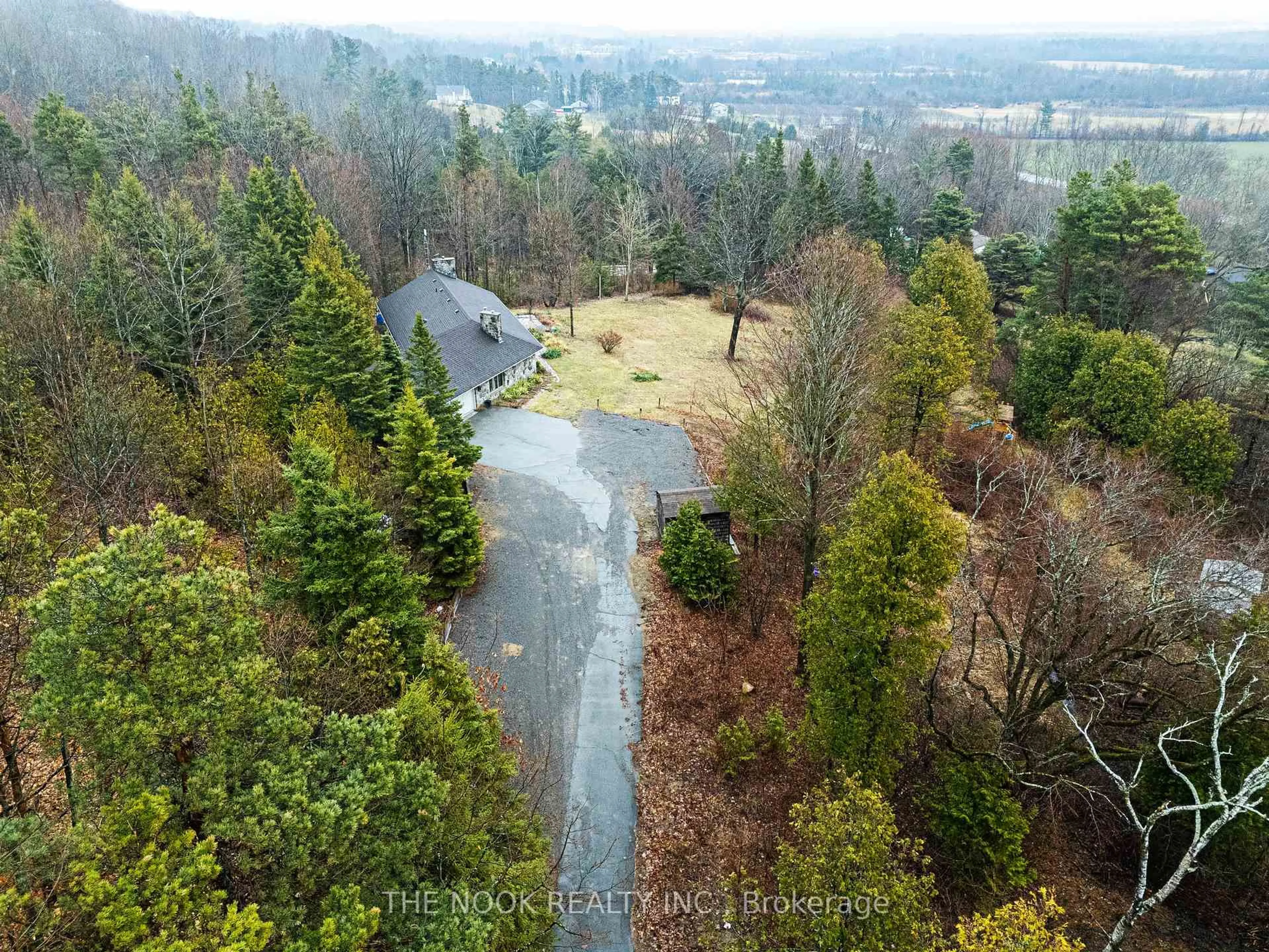 A pic from outside/outdoor area/front of a property/back of a property/a pic from drone, forest/trees view for 41 Hillview Rd, Brighton Ontario K0K 1H0
