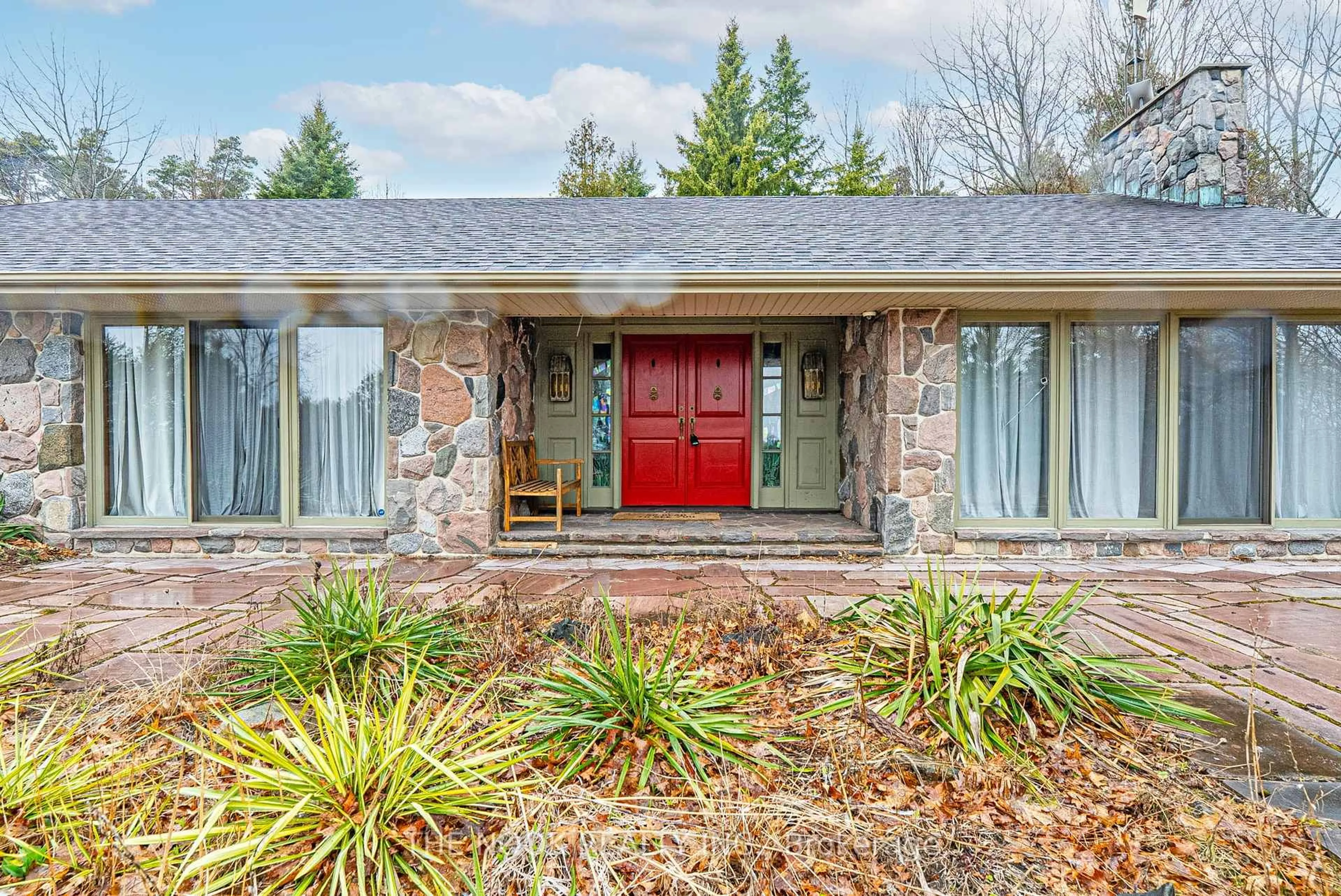 Home with brick exterior material, unknown for 41 Hillview Rd, Brighton Ontario K0K 1H0