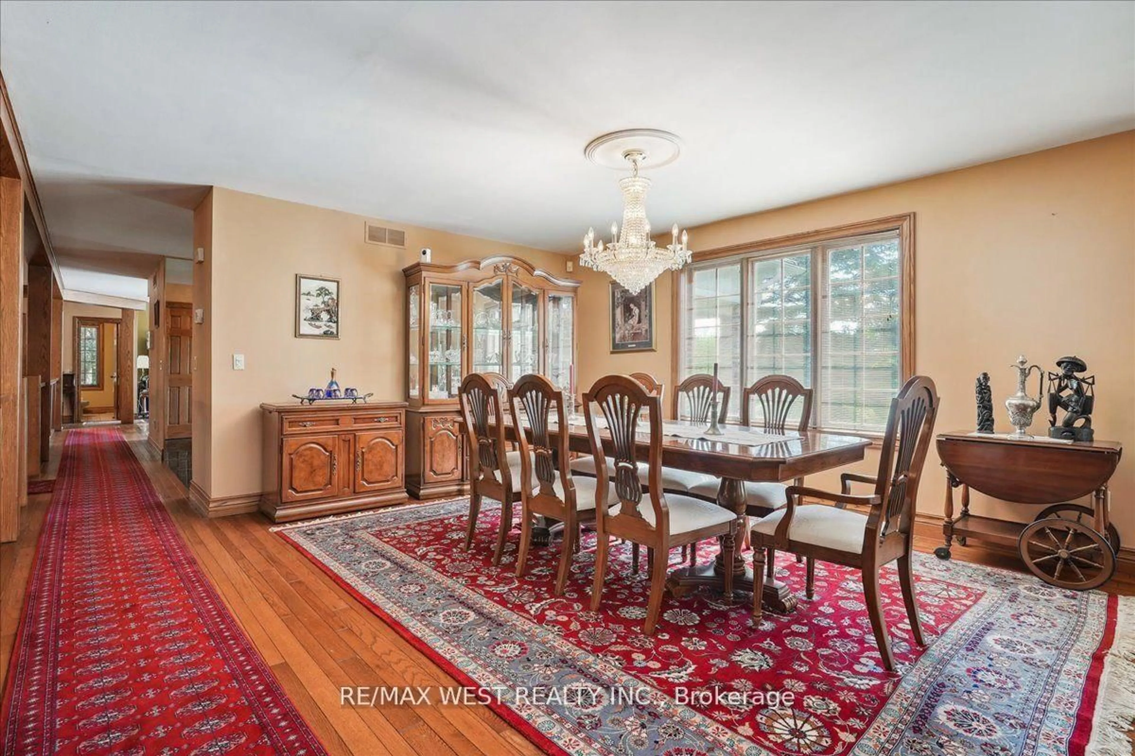 Dining room, unknown for 1630 Pelham St, Pelham Ontario L0S 1E3