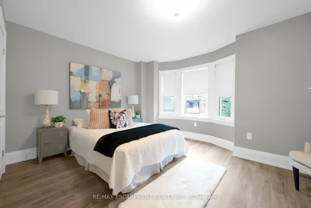 Additional property image - 236 Bold St
