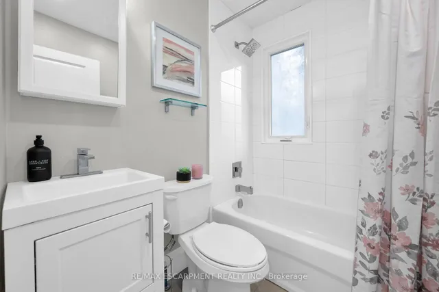 Additional property image - 236 Bold St