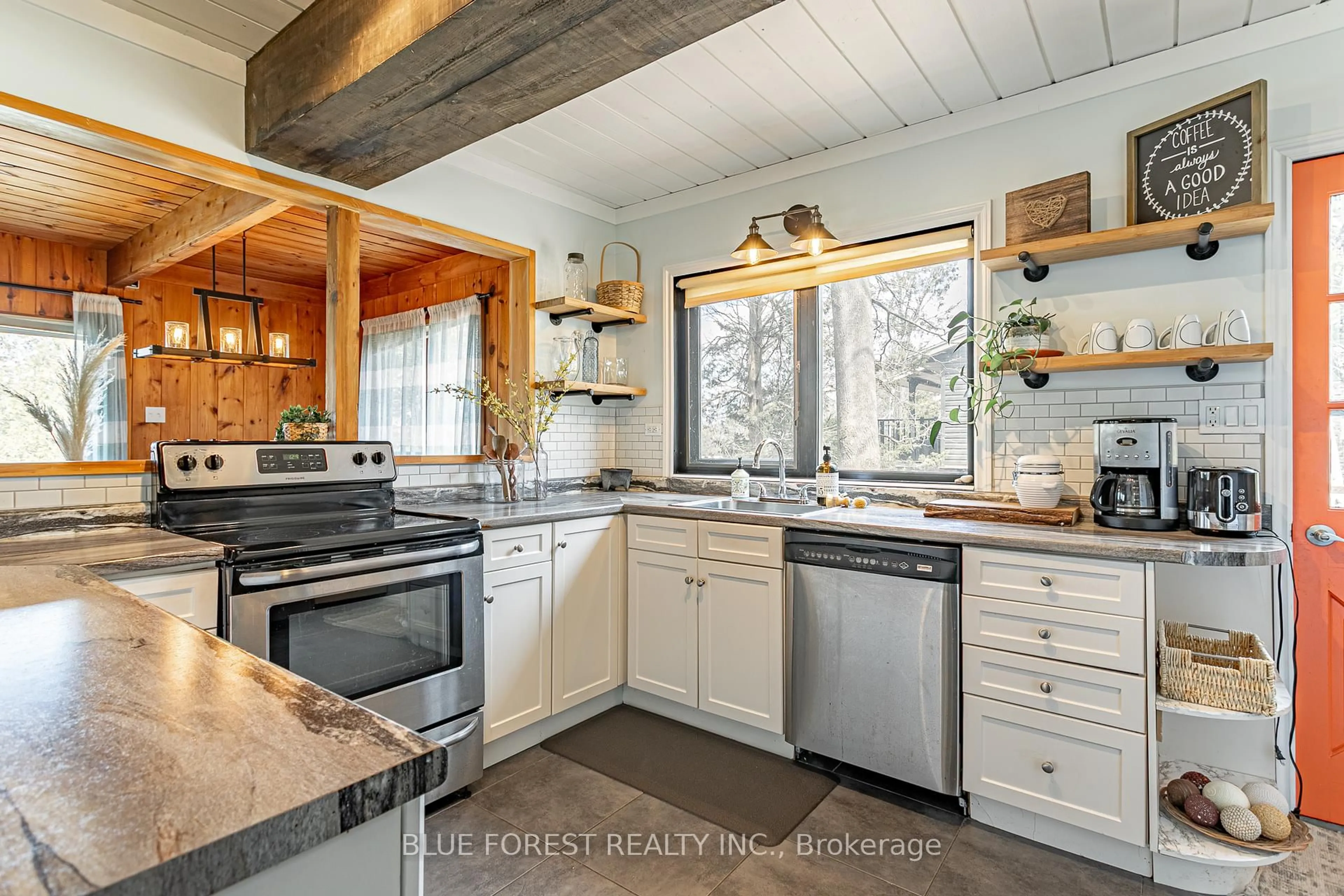 Rustic kitchen, unknown for 5437 Lake Valley Grove Rd, Lambton Shores Ontario N0N 1J7