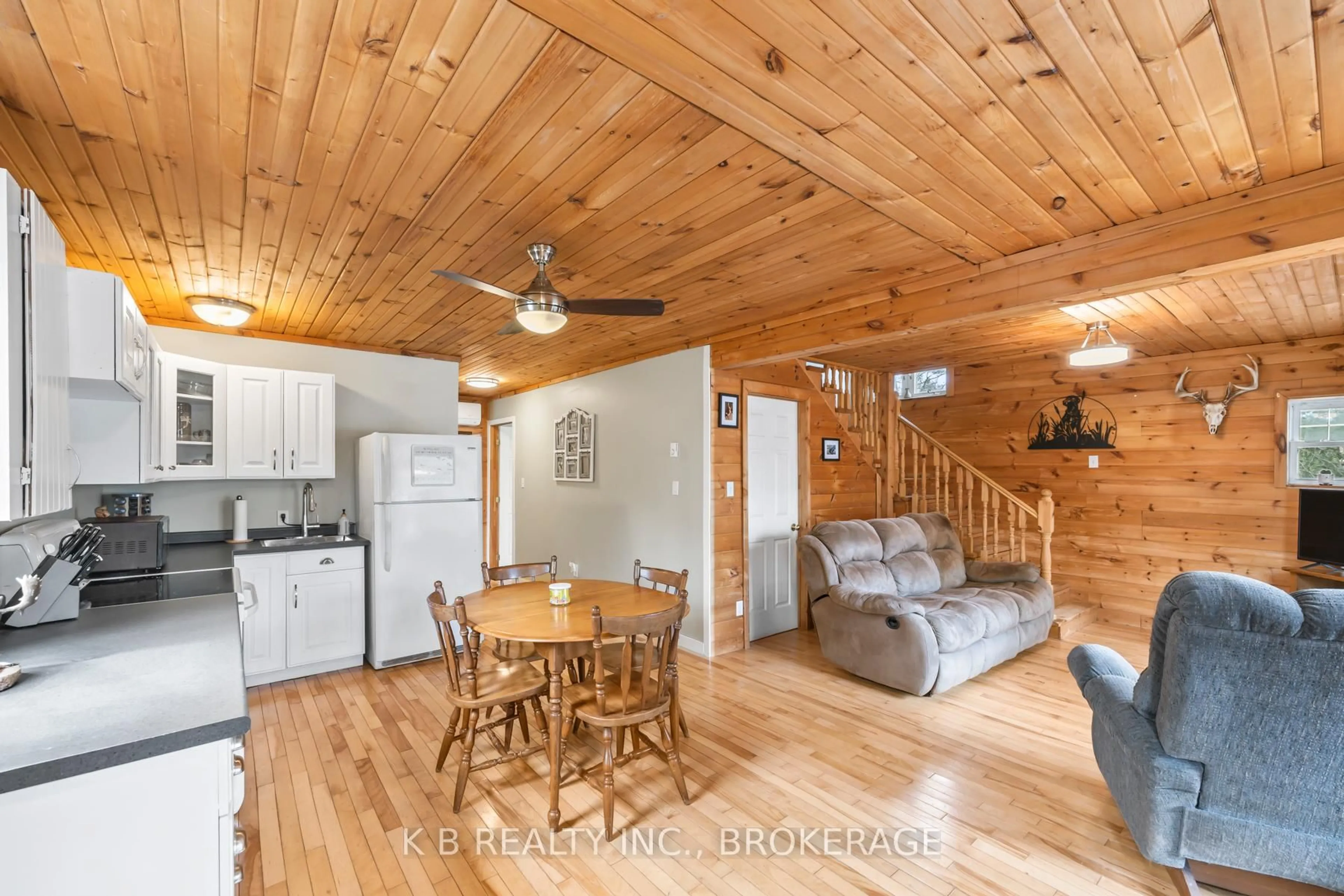 Unknown for 1035 Cozy Ridge Lane, Hartington Ontario K0H 1W0