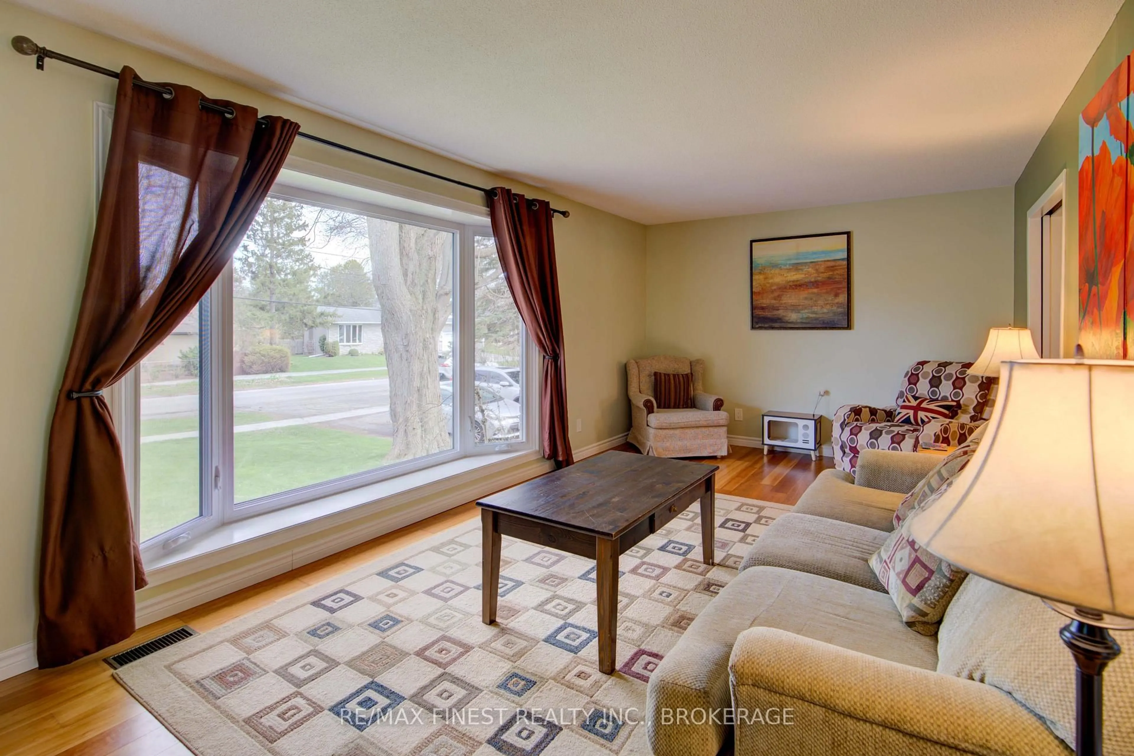 Living room with furniture, unknown for 35 Crerar Blvd, Kingston Ontario K7M 3P7
