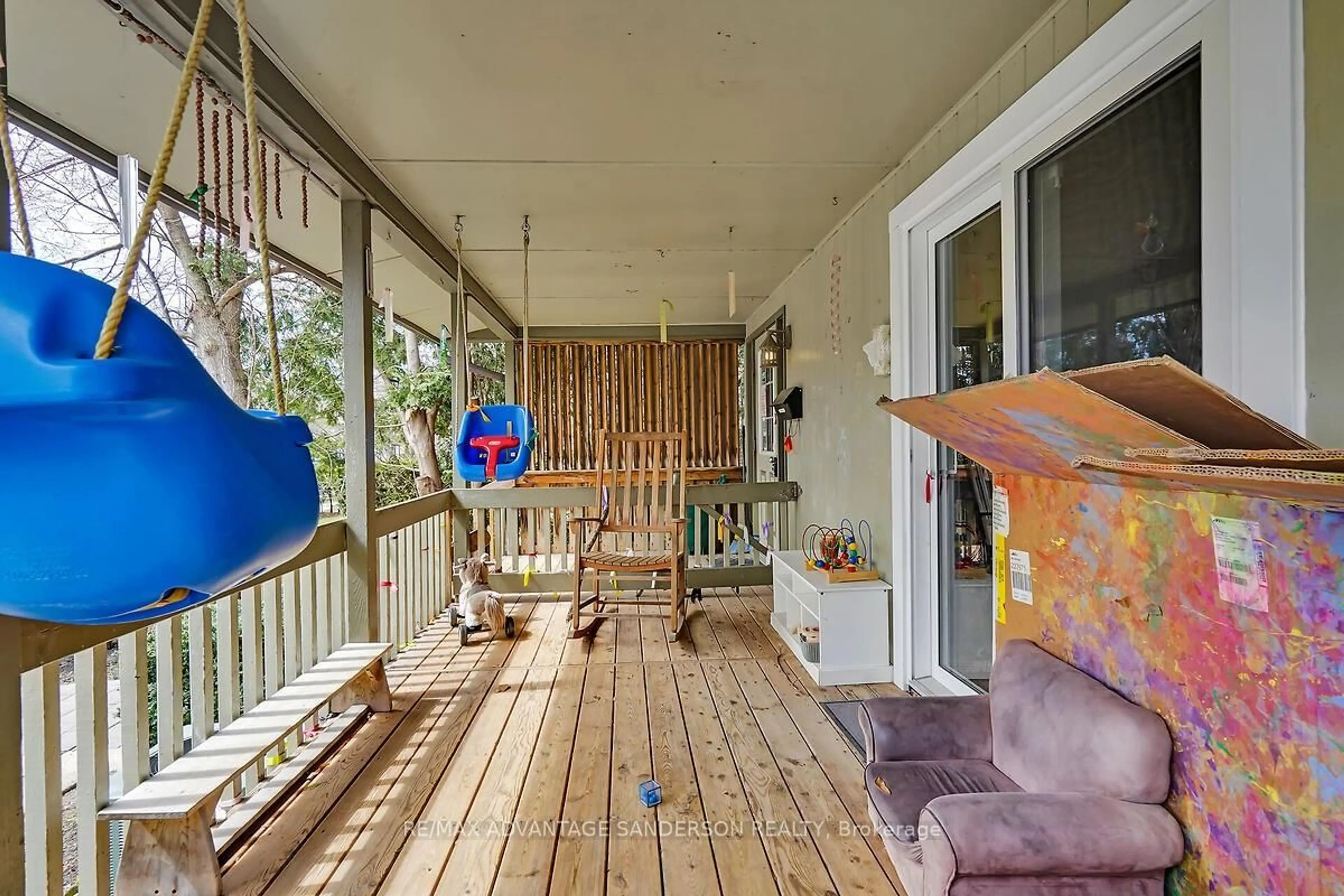 Patio, street for 318 Piccadilly St, London East Ontario N6A 1S5