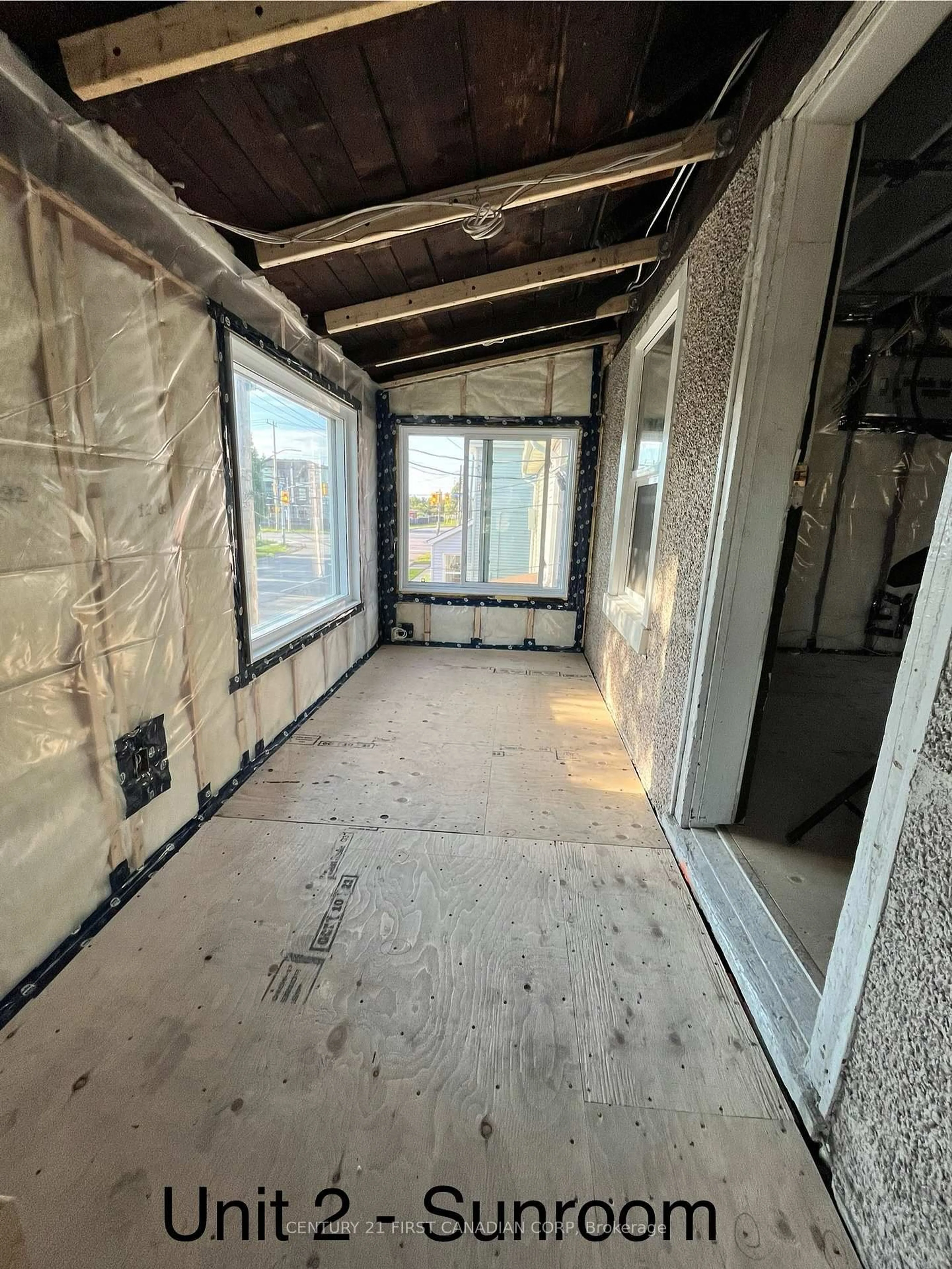 A pic of a room for 35 Dain Ave, Welland Ontario L3B 3E4