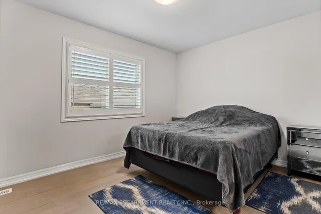 Additional property image - 377 Glancaster Rd Unit 20