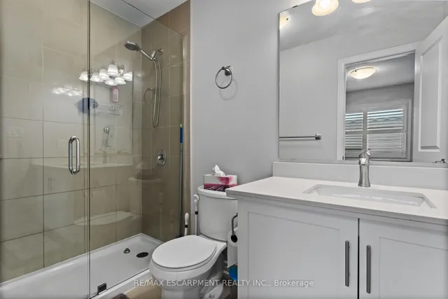 Additional property image - 377 Glancaster Rd Unit 20