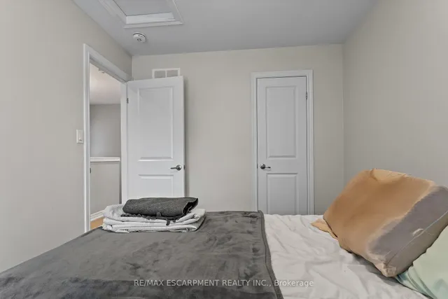 Additional property image - 377 Glancaster Rd Unit 20