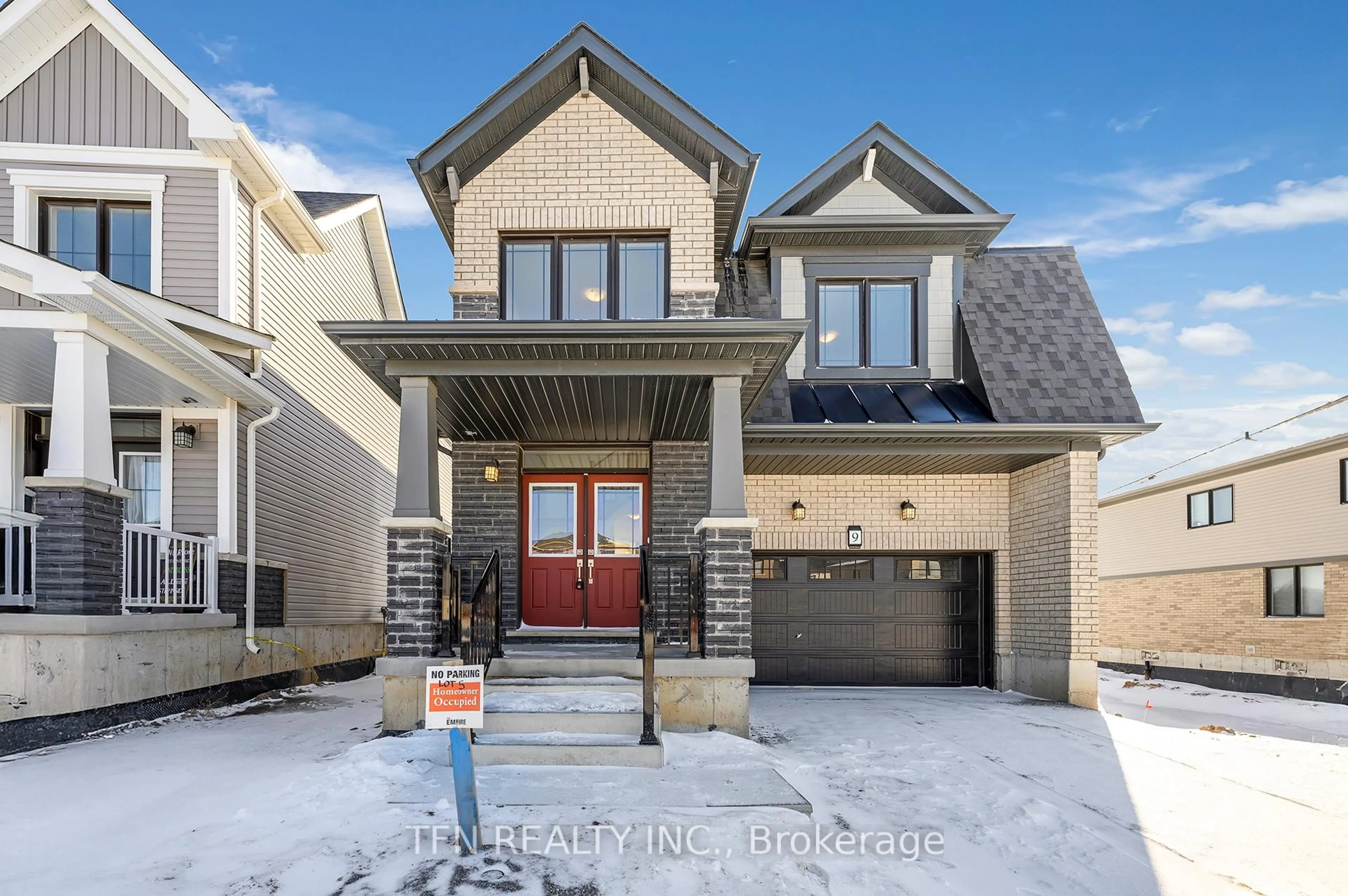 Home with brick exterior material, street for 9 Stanley Ave, Haldimand Ontario N3W 0J9