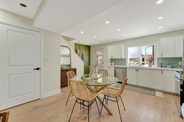 Additional property image - 24 Carlisle St