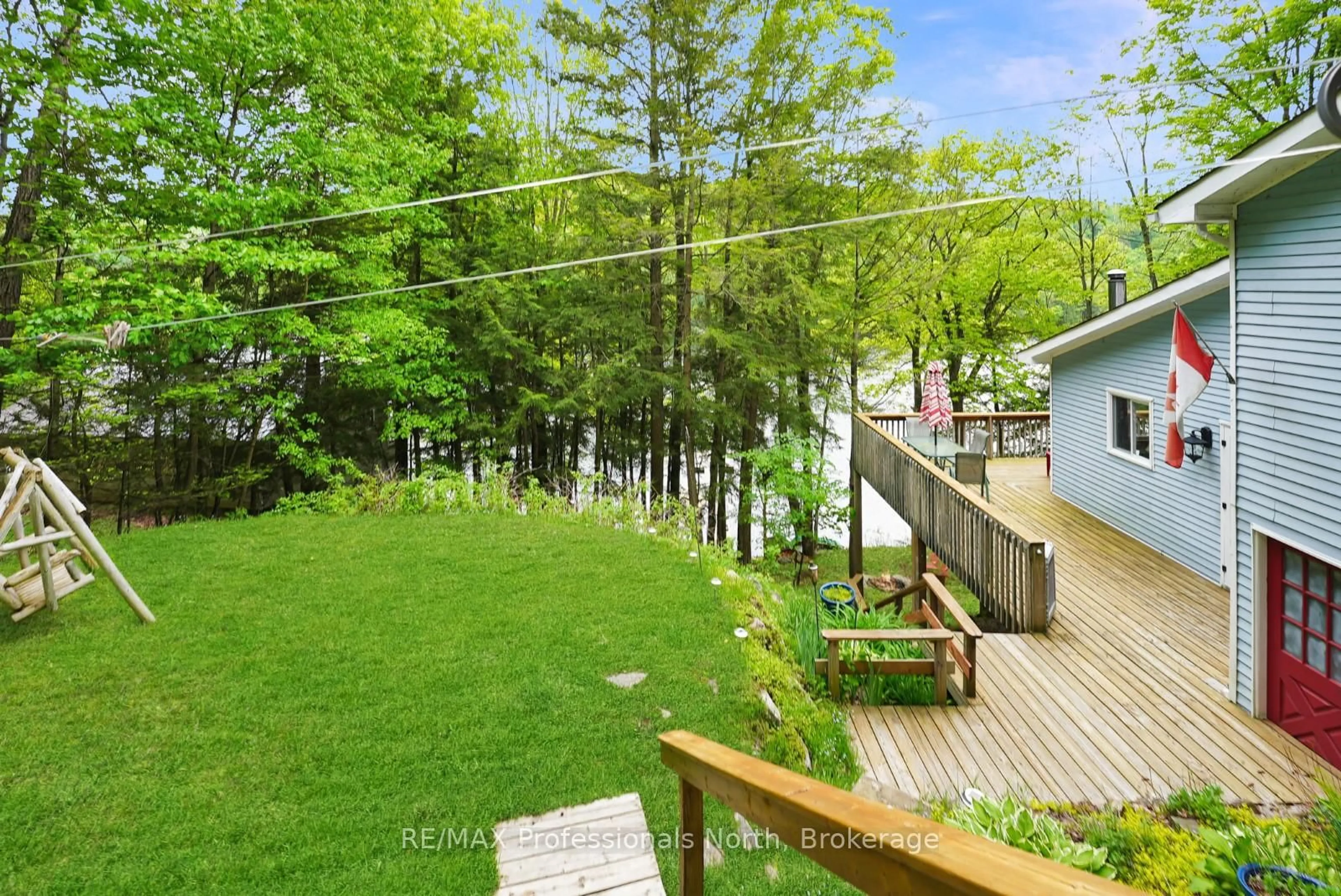 Patio, water/lake/river/ocean view for 1847 Chandler Dr, Dysart et al Ontario K0M 1S0