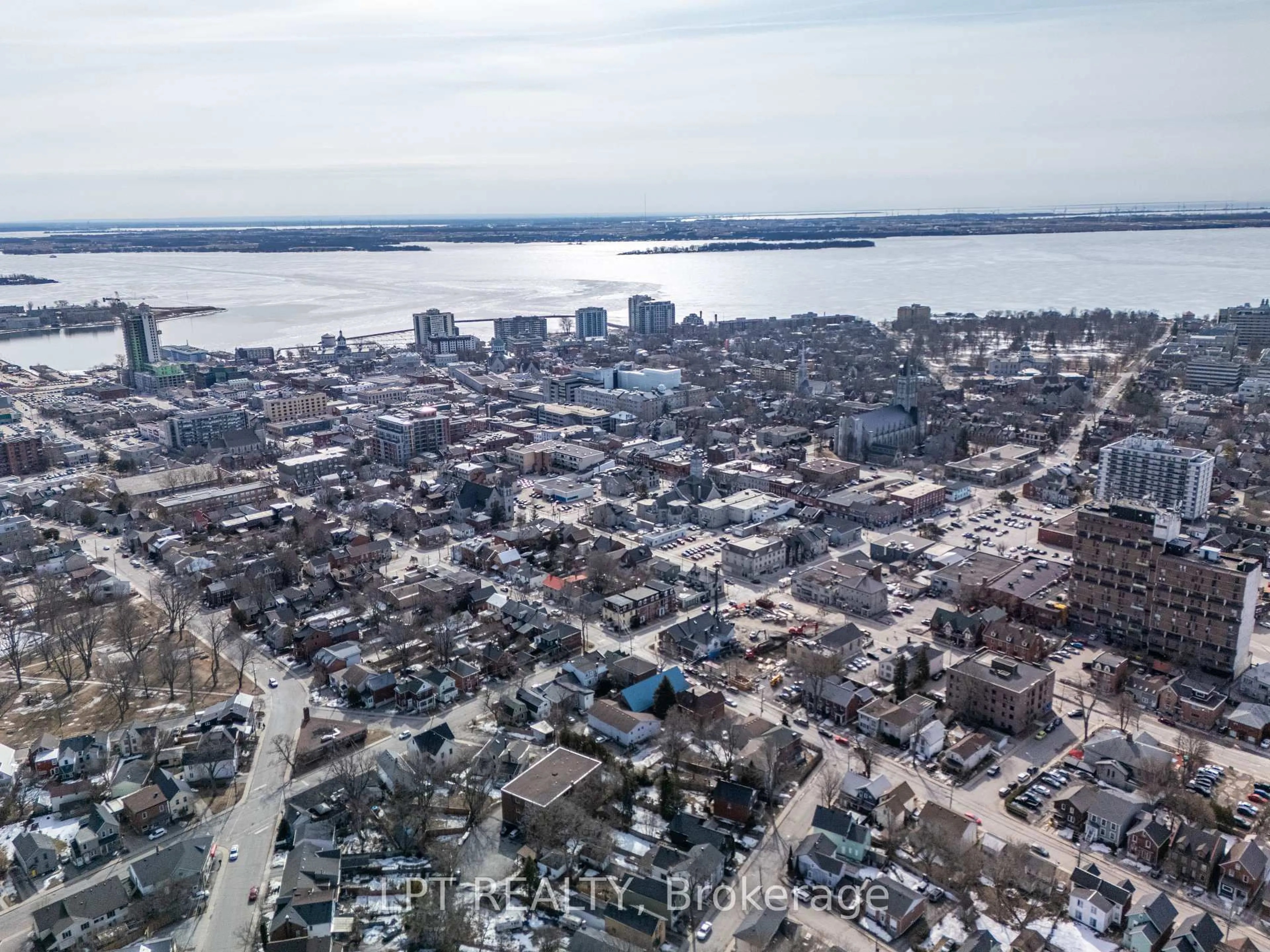 A pic from outside/outdoor area/front of a property/back of a property/a pic from drone, water/lake/river/ocean view for 374 Barrie St, Kingston Ontario K7K 3T4