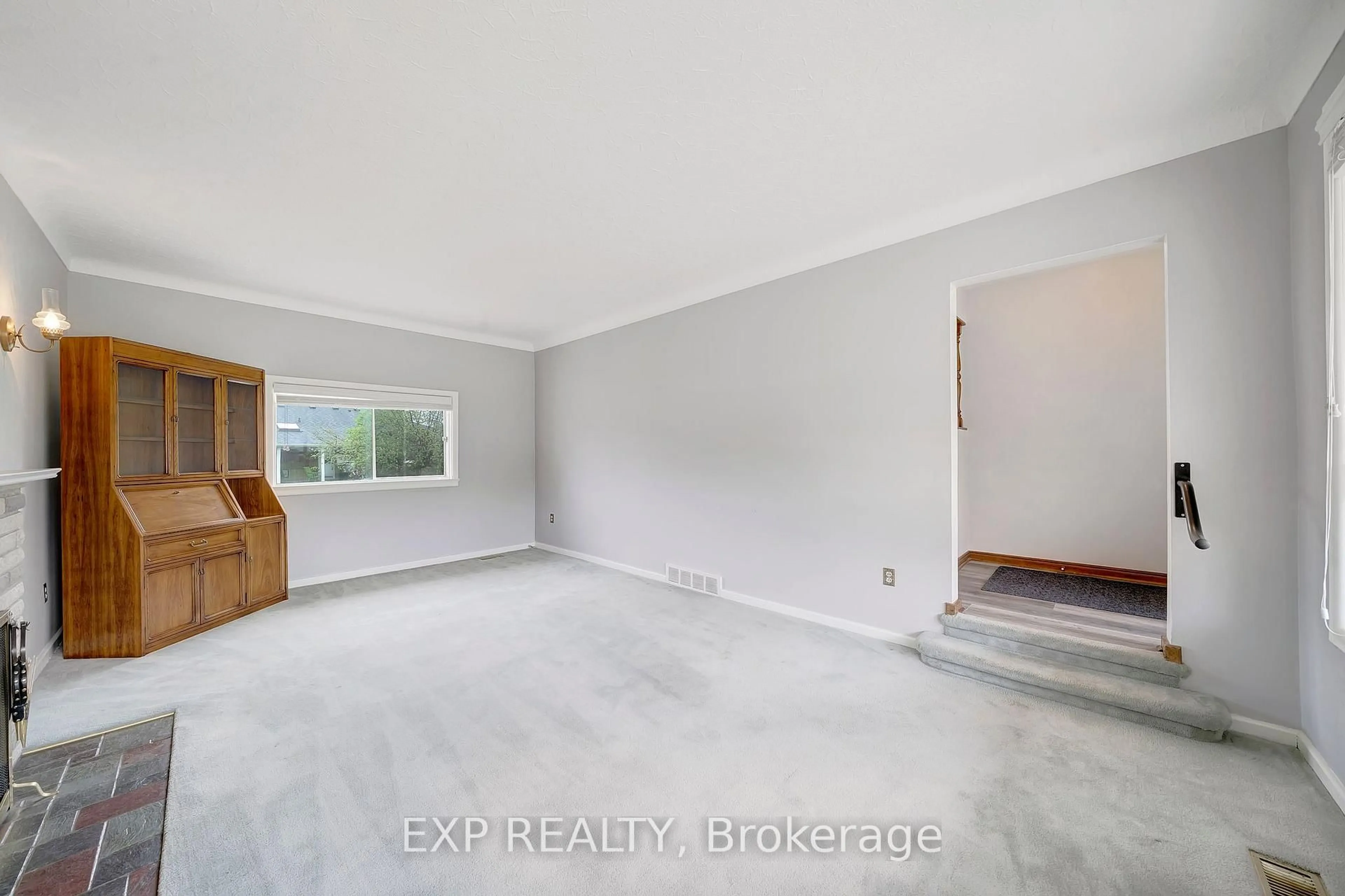 A pic of a room for 62 Forster St, St. Catharines Ontario L2N 2A5