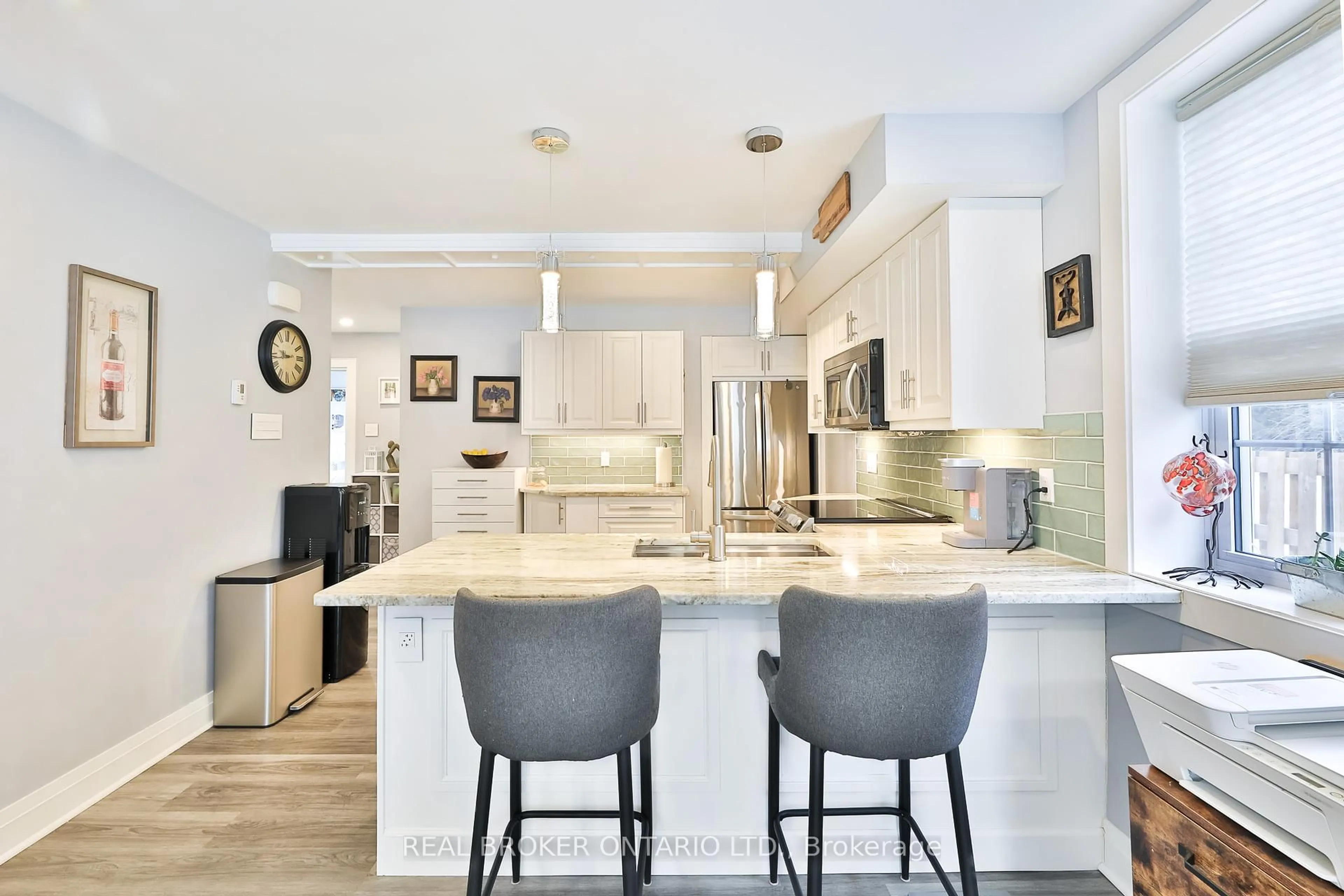 Contemporary kitchen, ceramic/tile floor for 118 Brock St, Merrickville-Wolford Ontario K0G 1N0