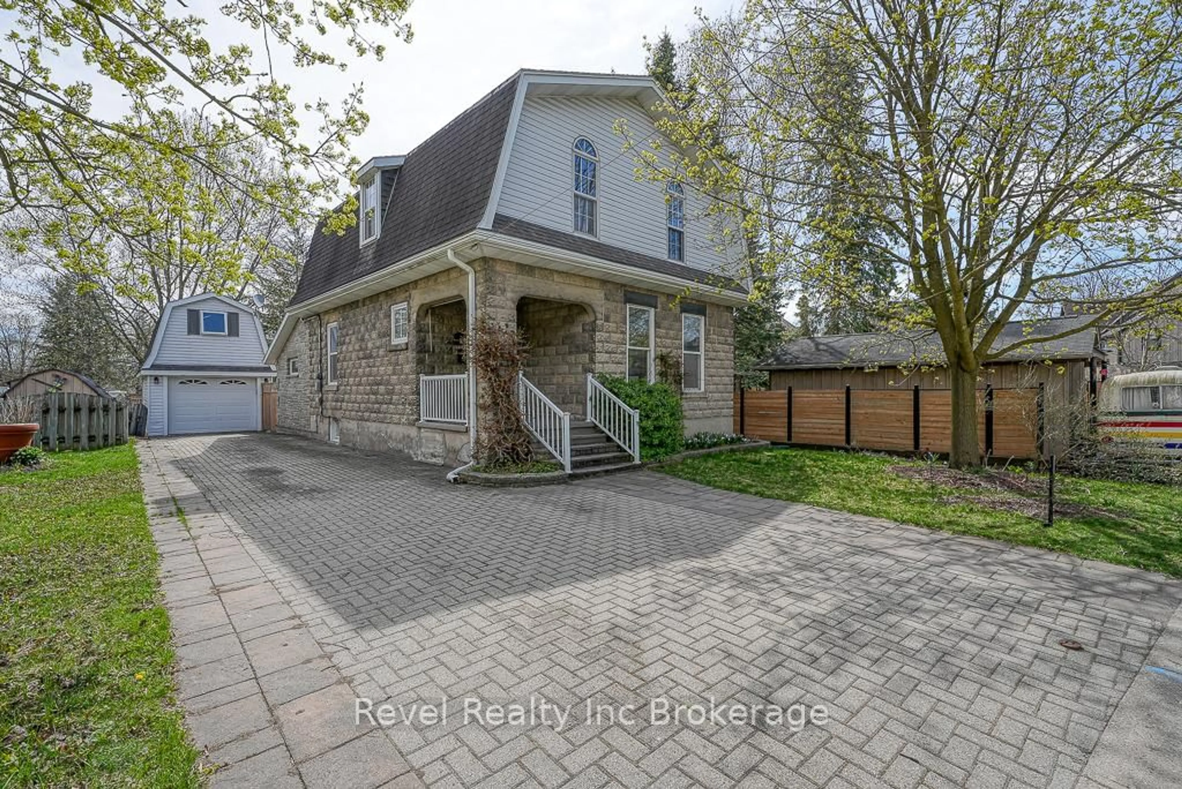 Home with brick exterior material, street for 22 Elizabeth St, East Zorra-Tavistock Ontario N0B 2R0
