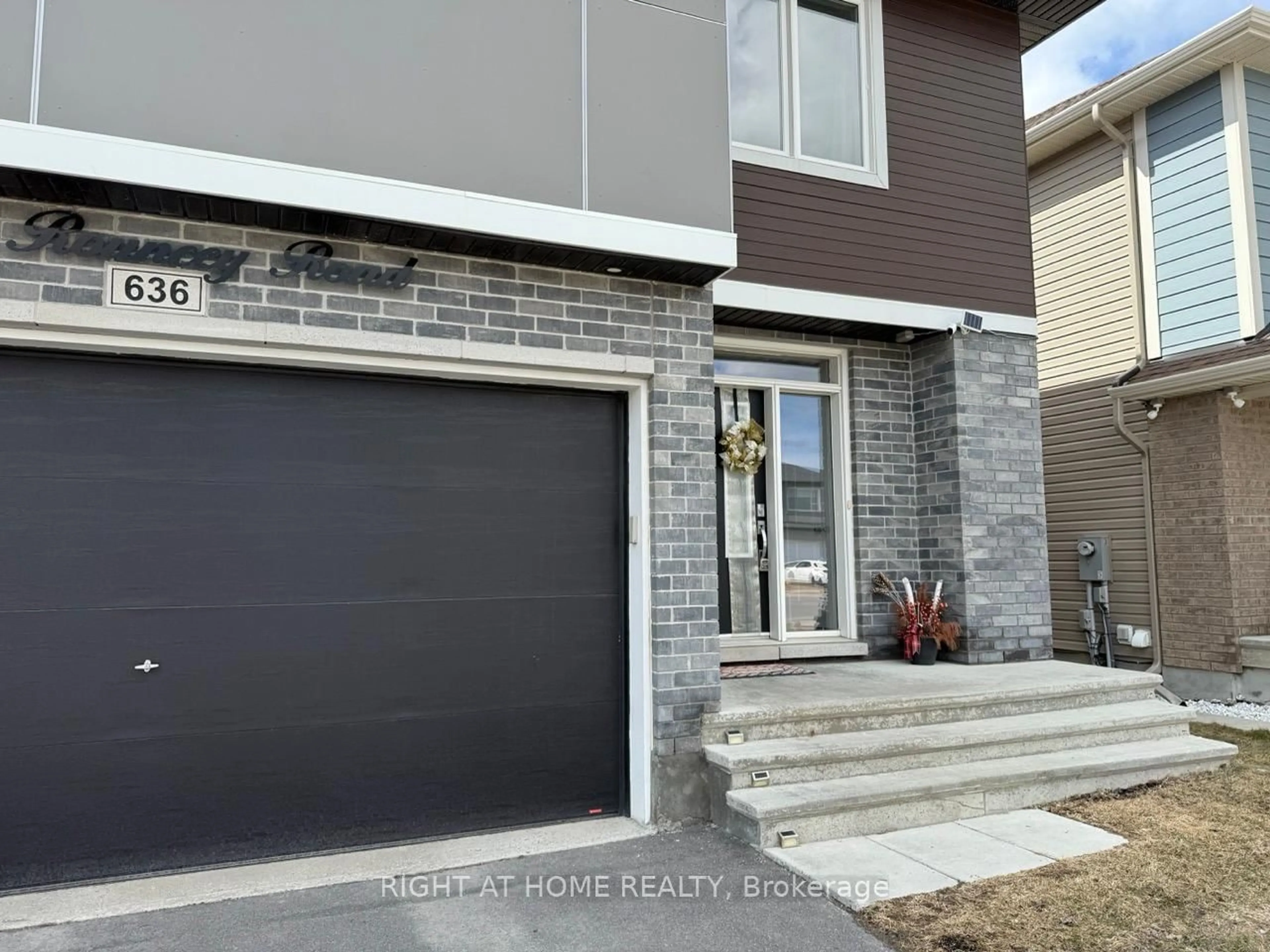 Home with brick exterior material, street for 636 Rouncey Rd, Ottawa Ontario K2V 0P2