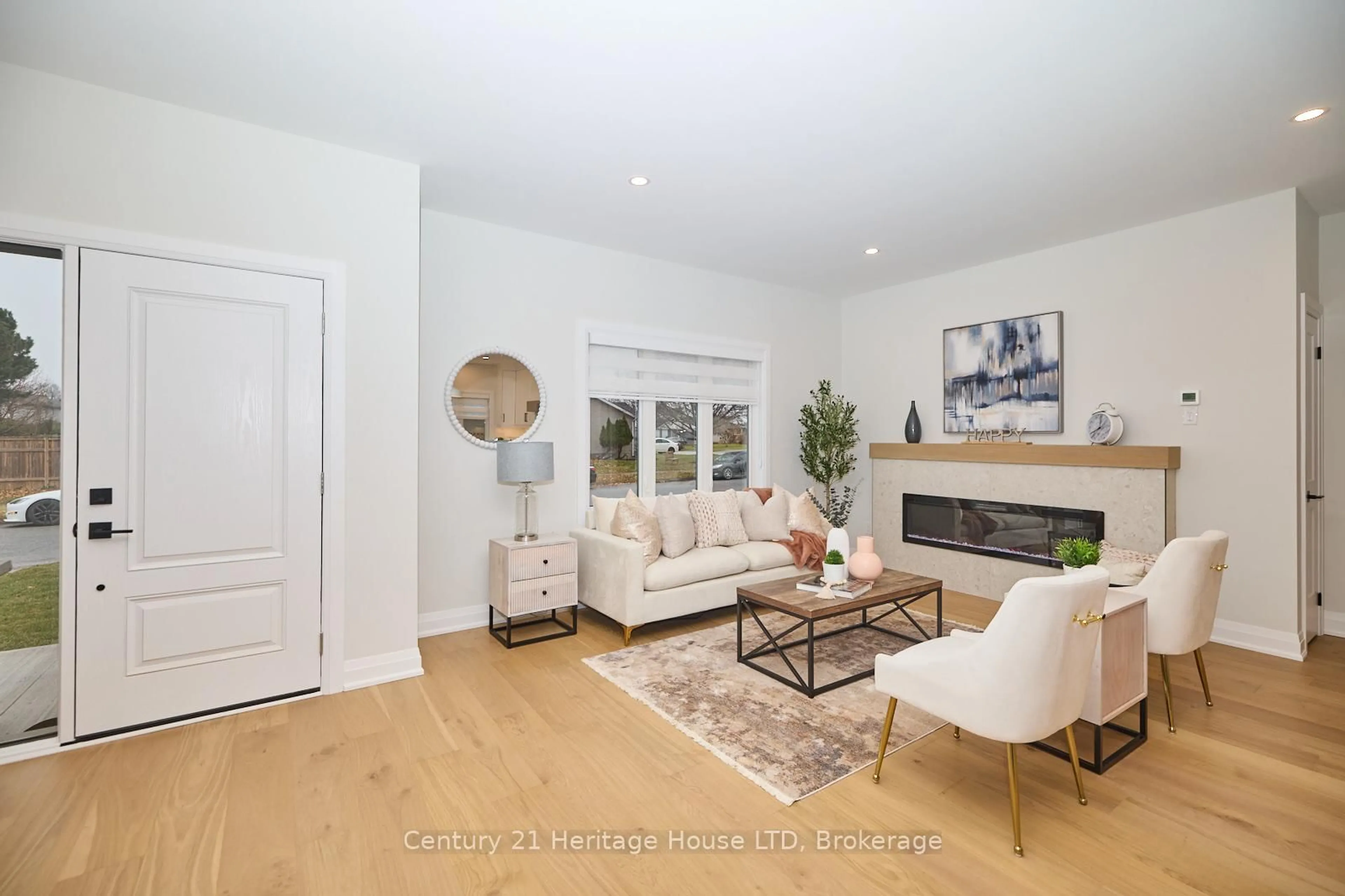 Living room with furniture, unknown for 4 Meteor St, St. Catharines Ontario L2S 2T1