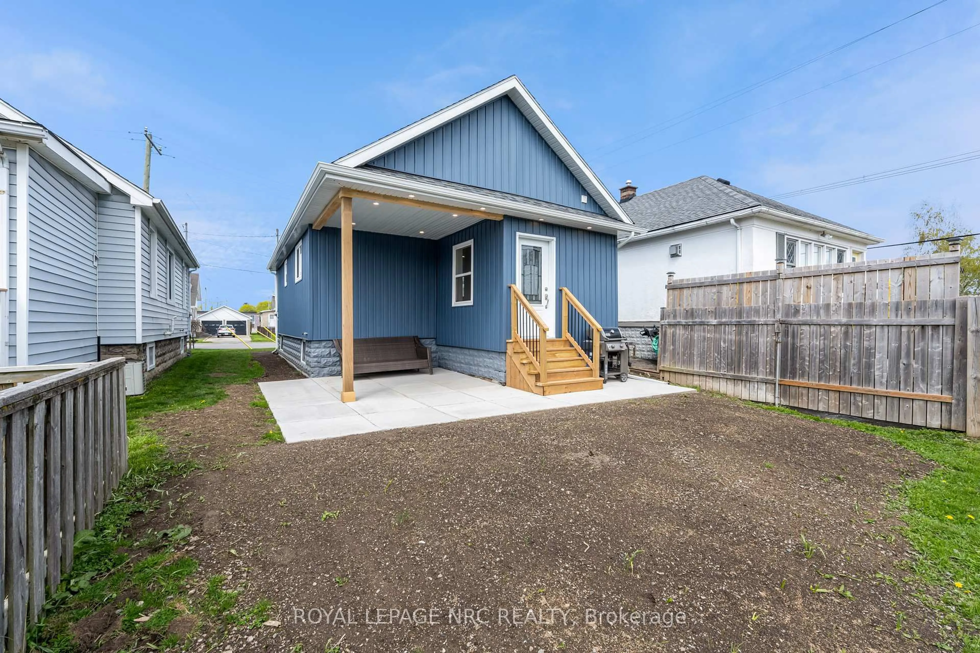 Unknown for 88 Delhi St, Port Colborne Ontario L3K 3K9