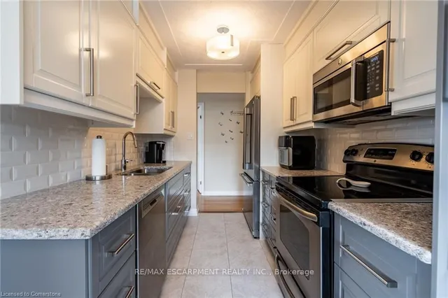 Additional property image - 40 Harrisford St Unit 402